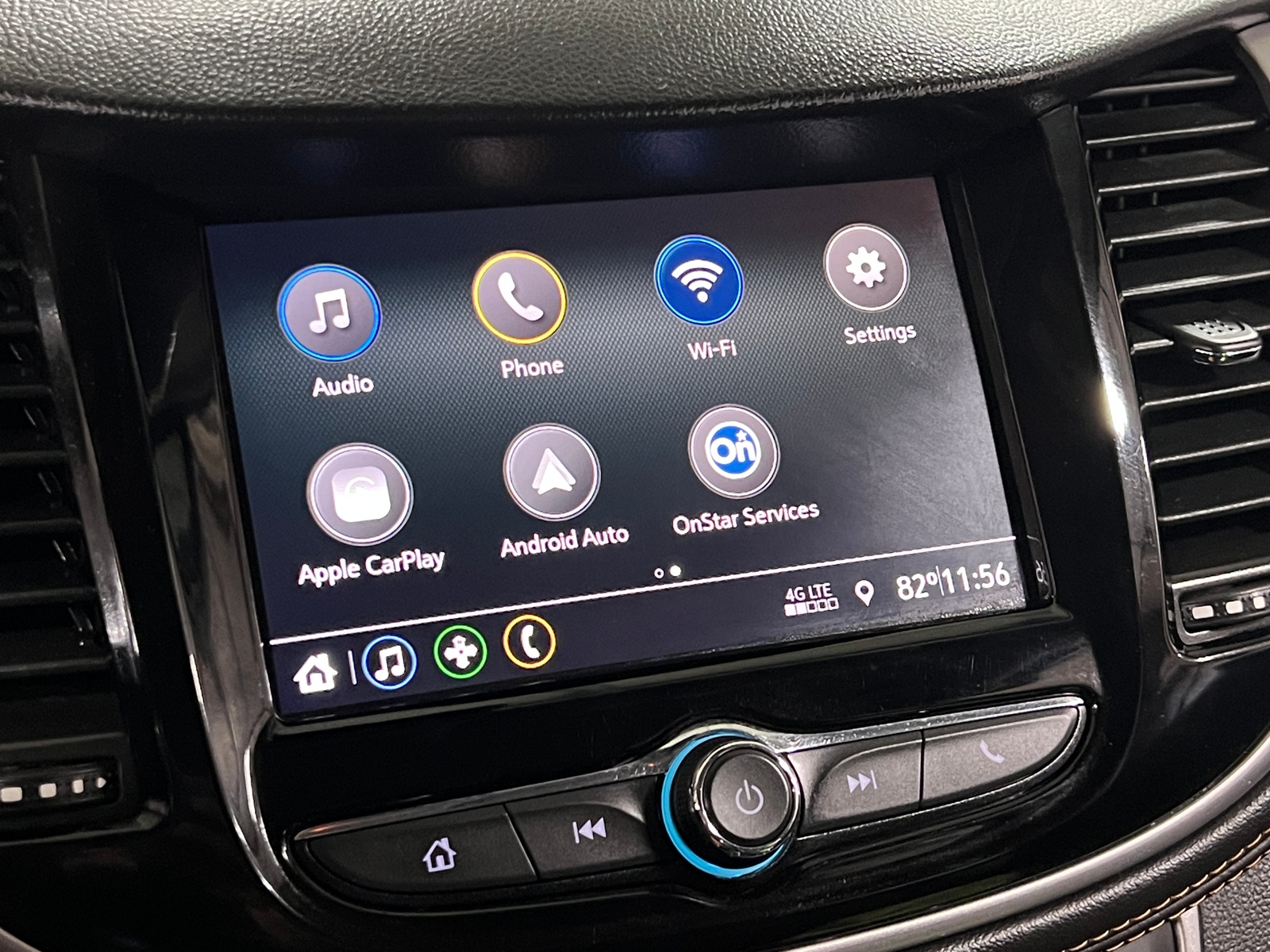 Thumbnail: 2022 Chevrolet Trax - 4