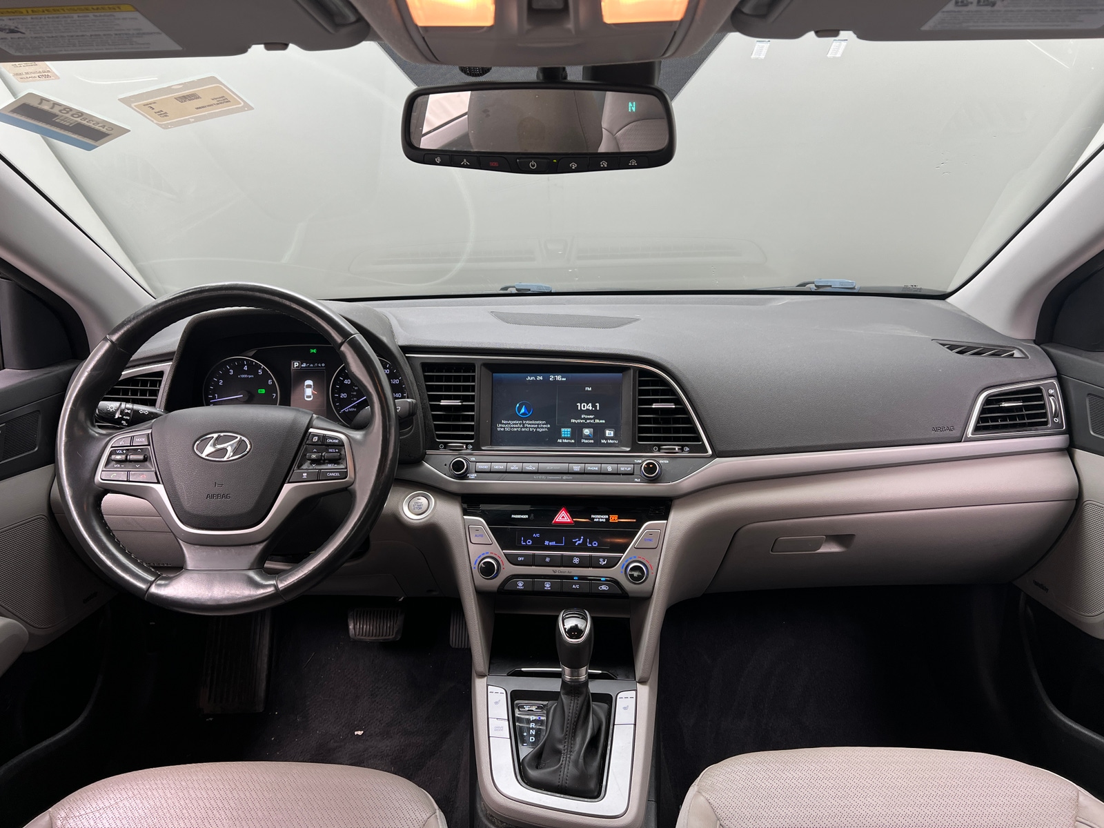Thumbnail: 2017 Hyundai Elantra - 3