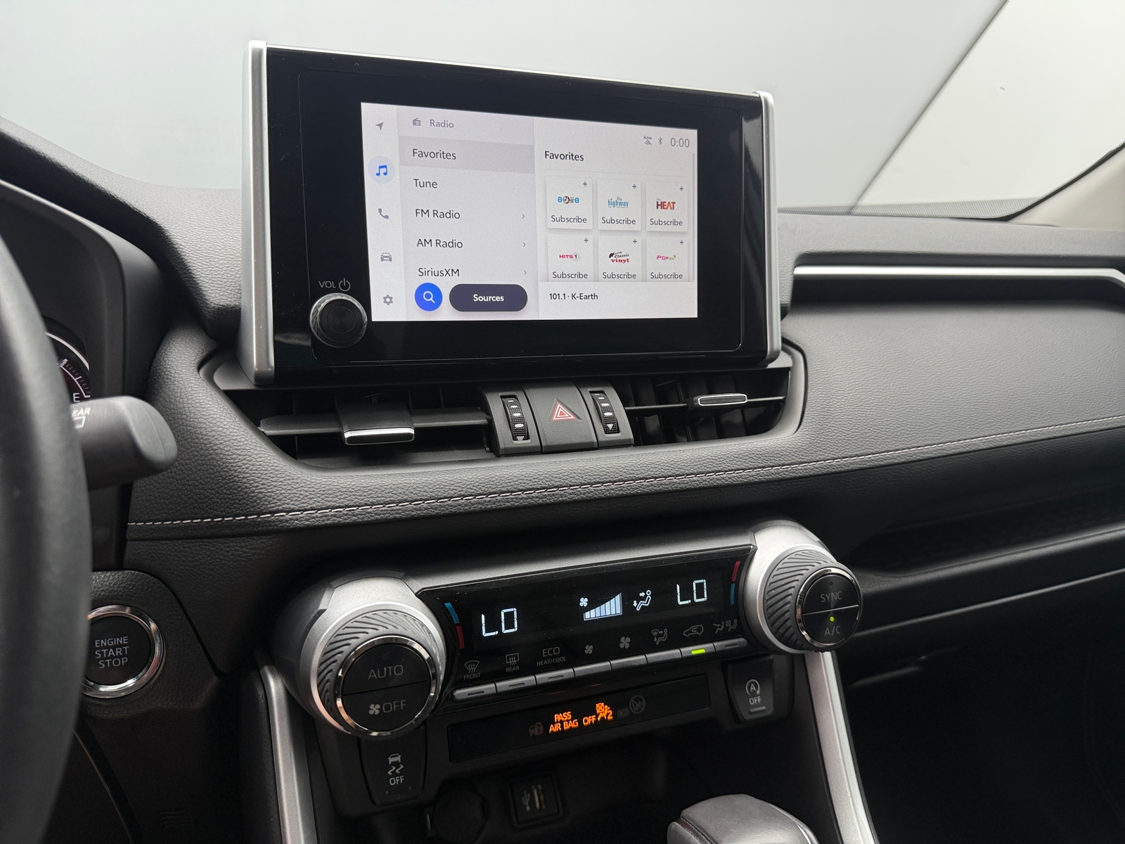 Thumbnail: 2024 Toyota RAV4 - 3
