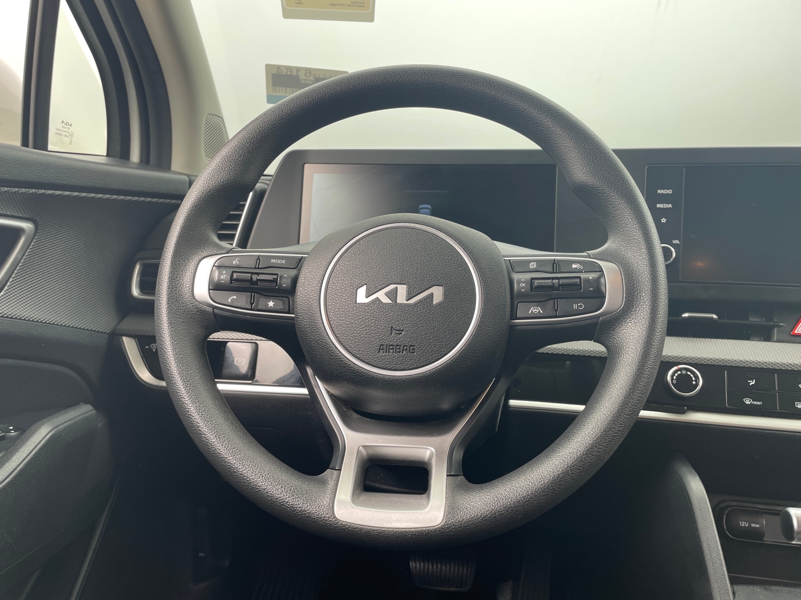 Thumbnail: 2024 Kia Sportage - 5