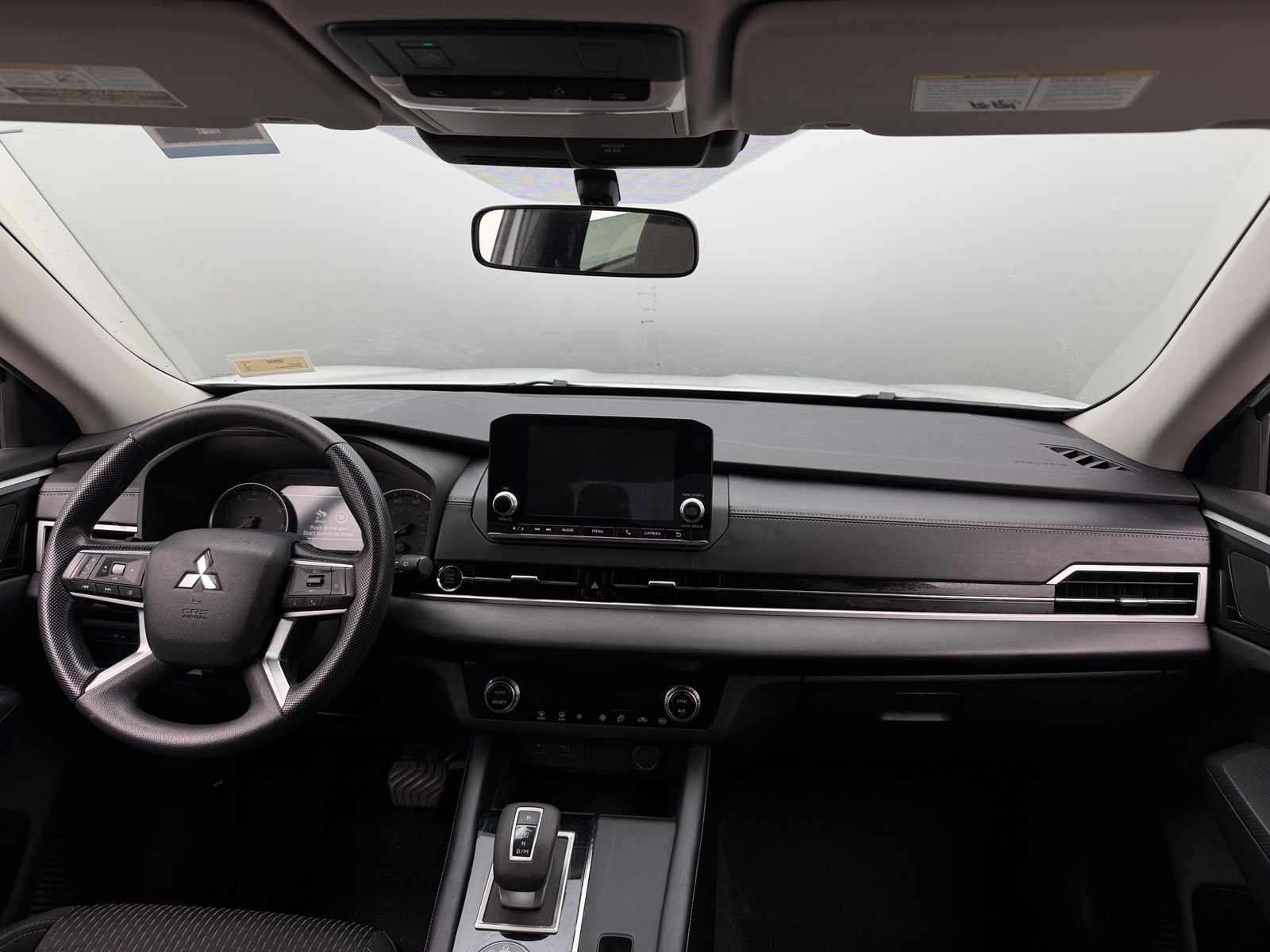 Thumbnail: 2022 Mitsubishi Outlander - 3