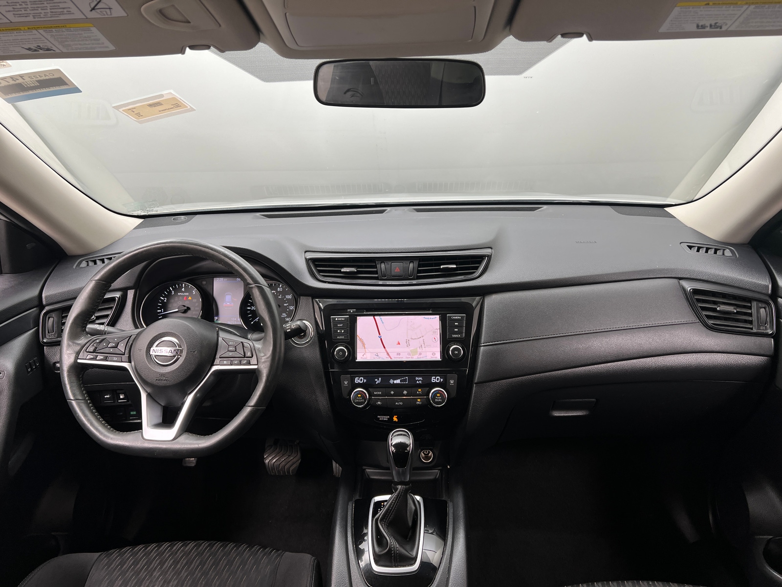 Thumbnail: 2018 Nissan Rogue - 3
