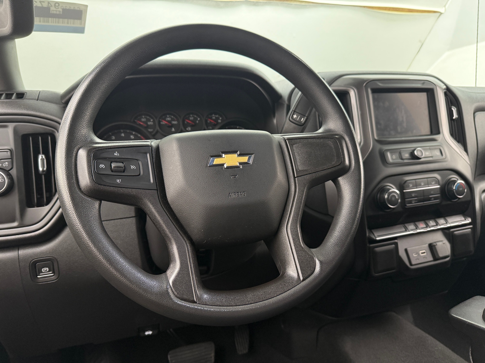 Thumbnail: 2021 Chevrolet Silverado 1500 - 5