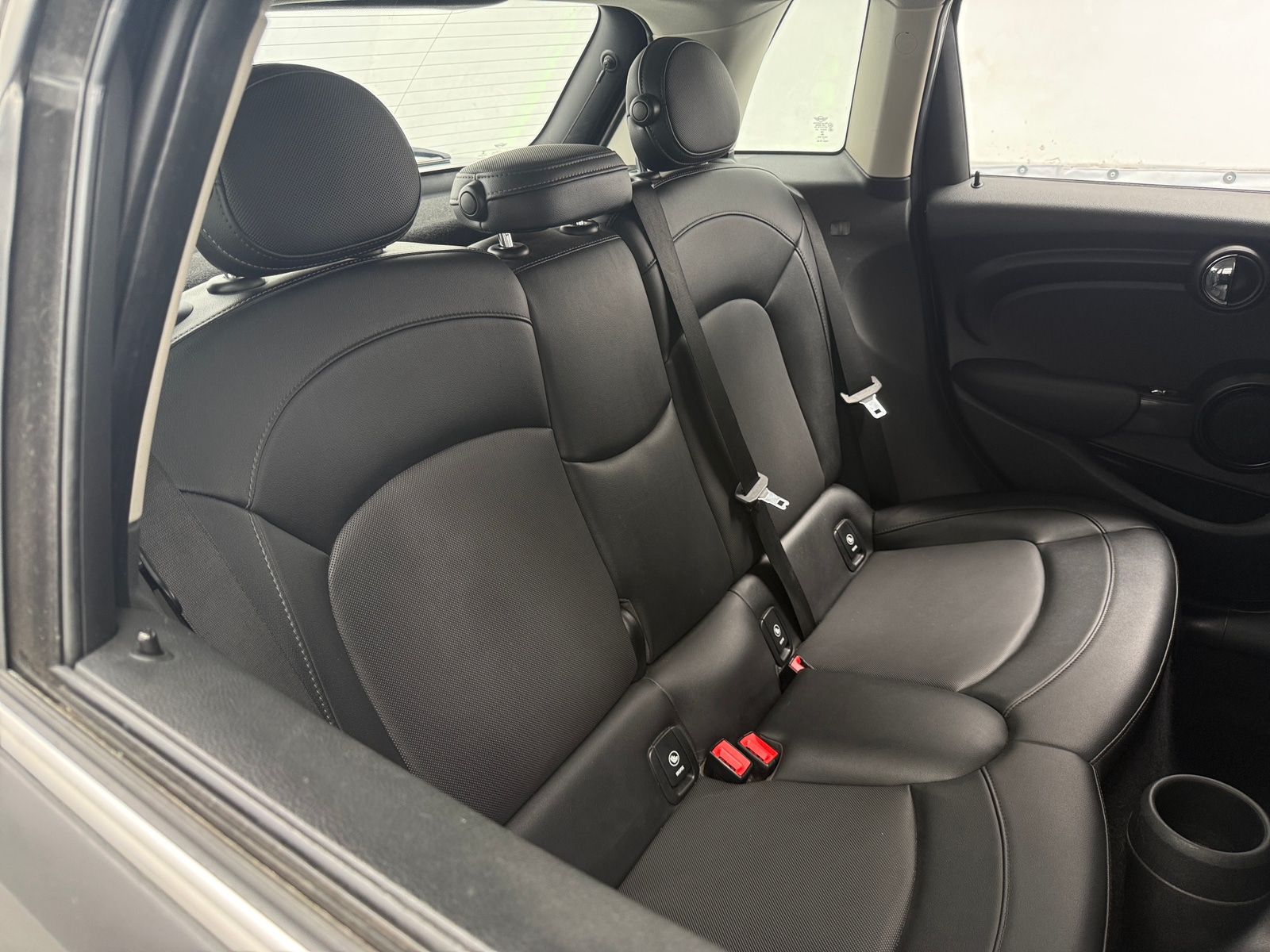 Thumbnail: 2018 MINI Cooper Hardtop - 5