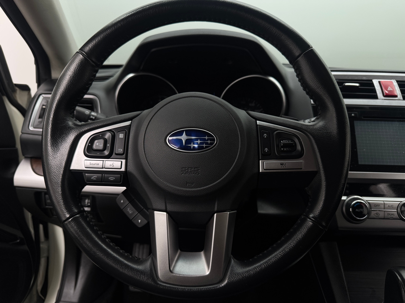 Thumbnail: 2015 Subaru Outback - 4