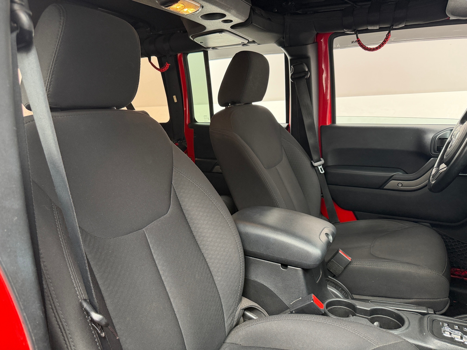 Thumbnail: 2015 Jeep Wrangler - 2
