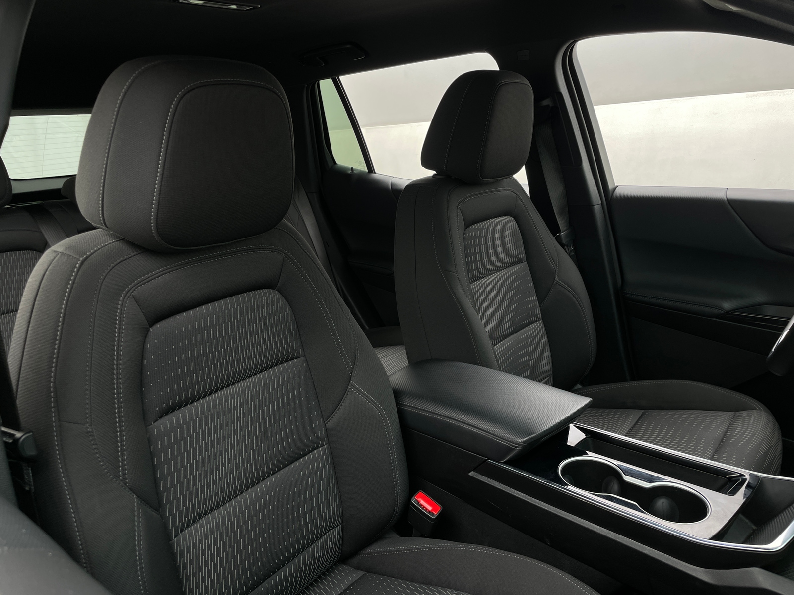 Thumbnail: 2025 Chevrolet Equinox - 2