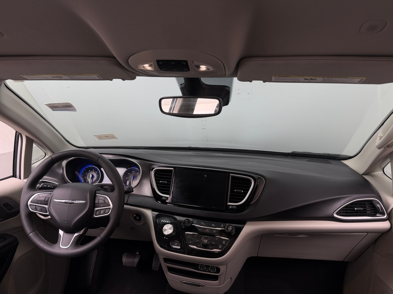 Thumbnail: 2024 Chrysler Pacifica - 2