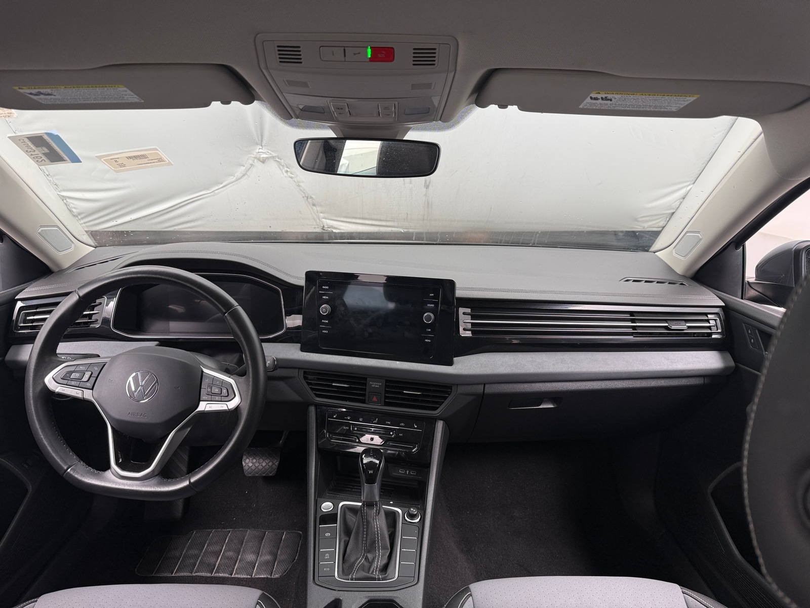 Thumbnail: 2025 Volkswagen Jetta - 2