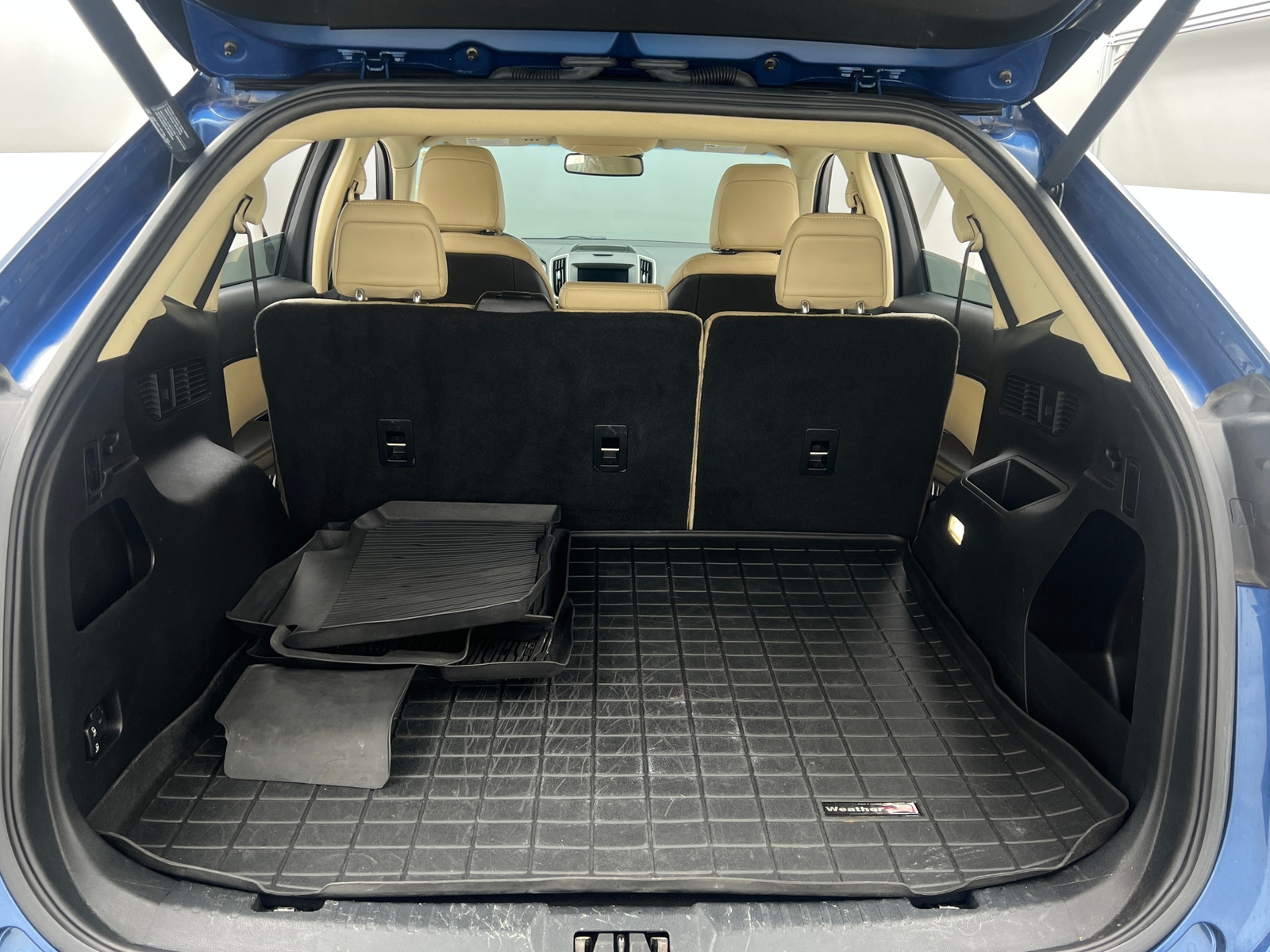 Thumbnail: 2020 Ford Edge - 6