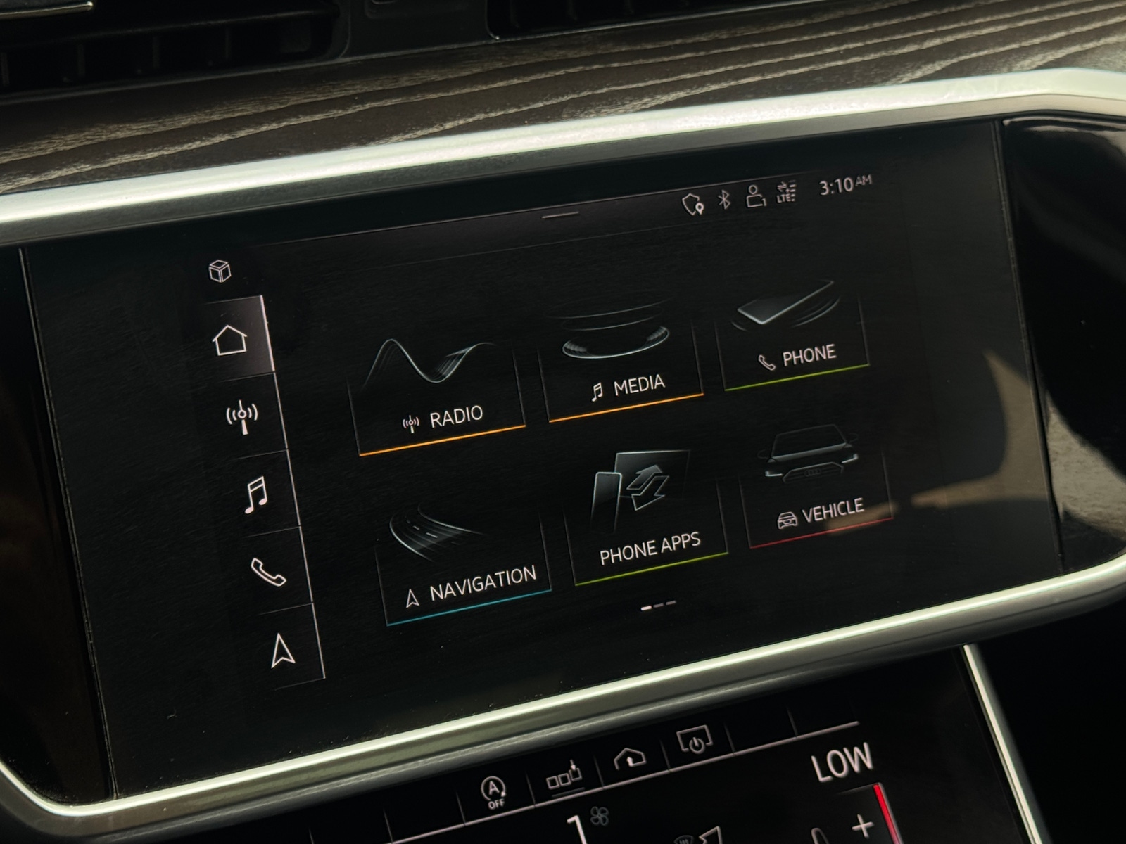 Thumbnail: 2020 Audi A6 - 3