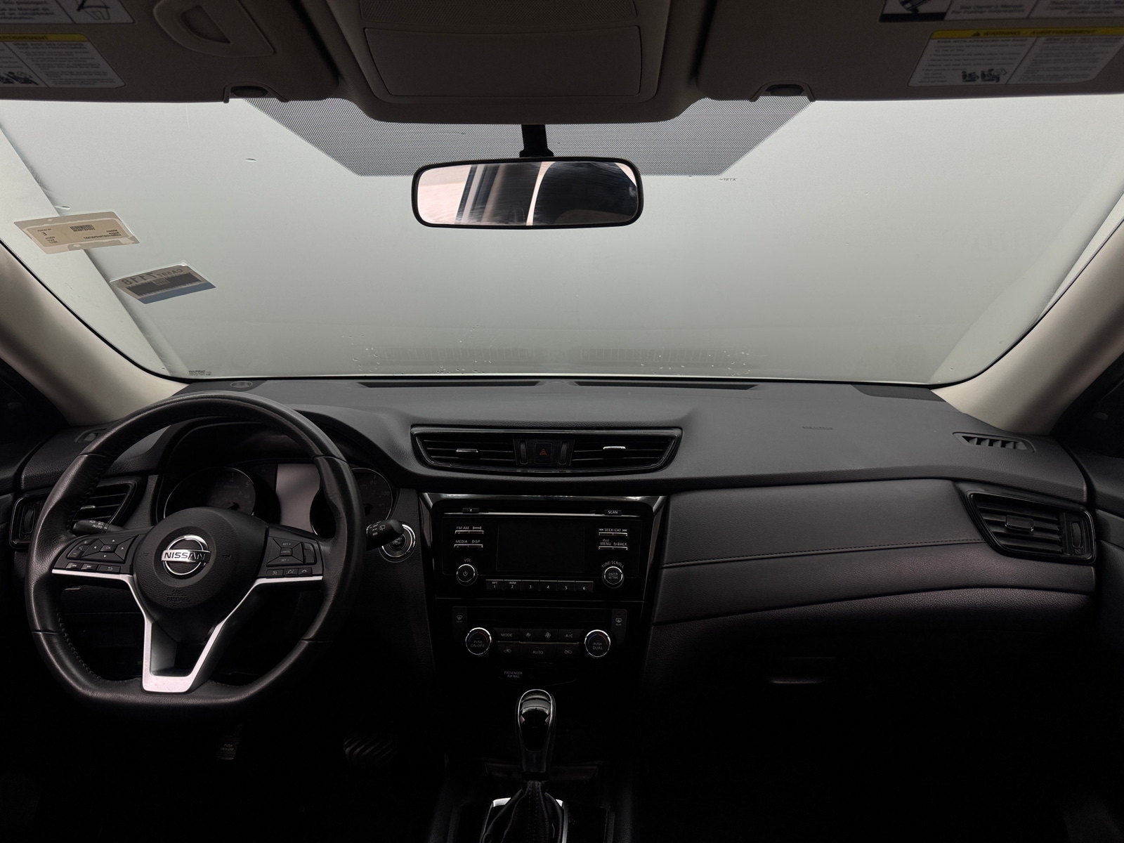 Thumbnail: 2017 Nissan Rogue - 3