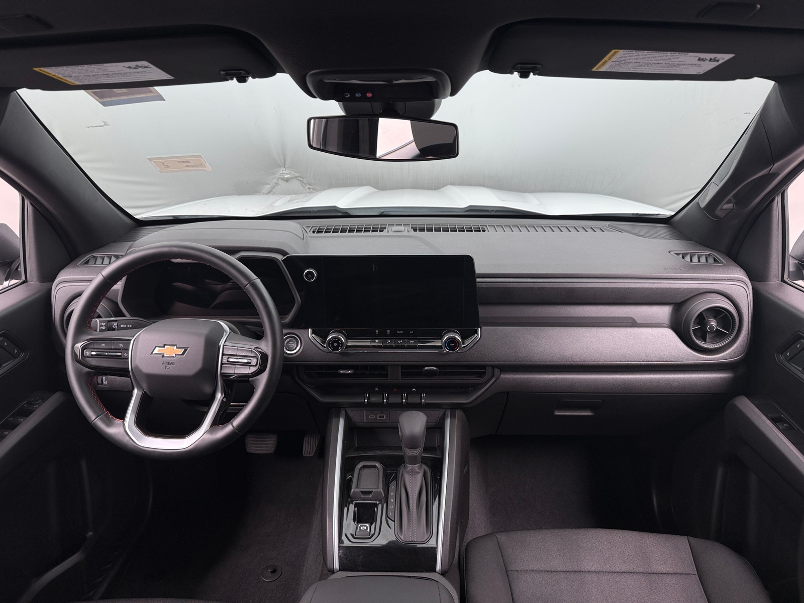 Thumbnail: 2025 Chevrolet Colorado - 3