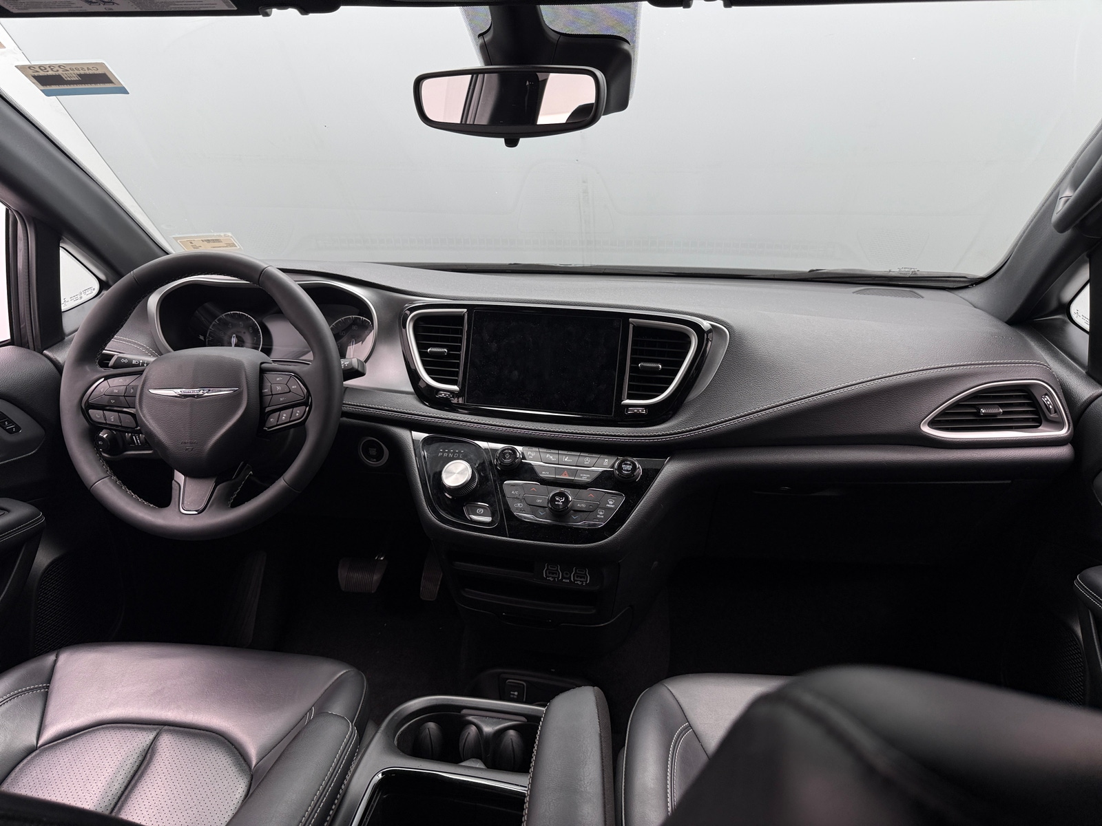 Thumbnail: 2023 Chrysler Pacifica - 2