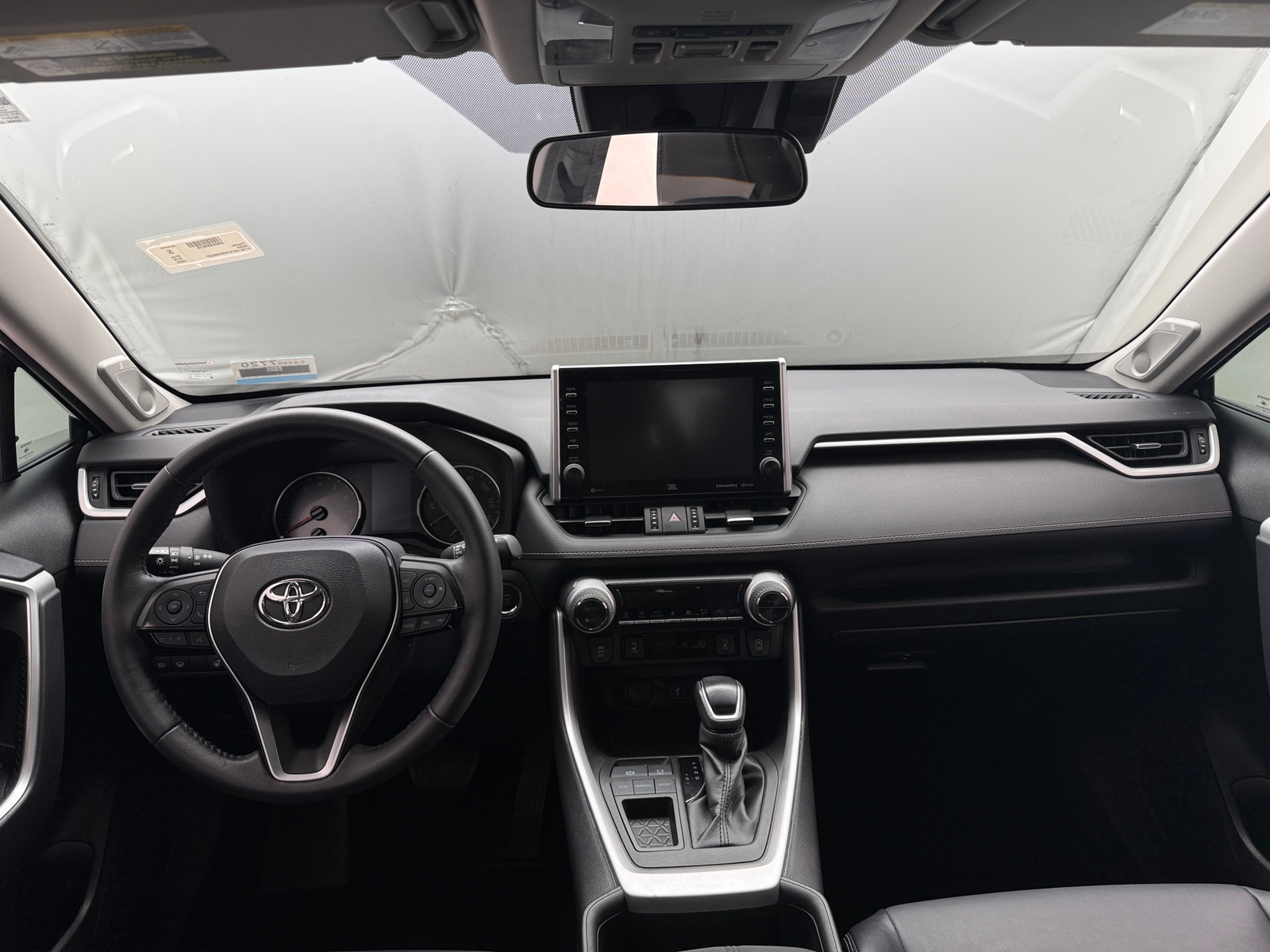 Thumbnail: 2022 Toyota RAV4 - 2