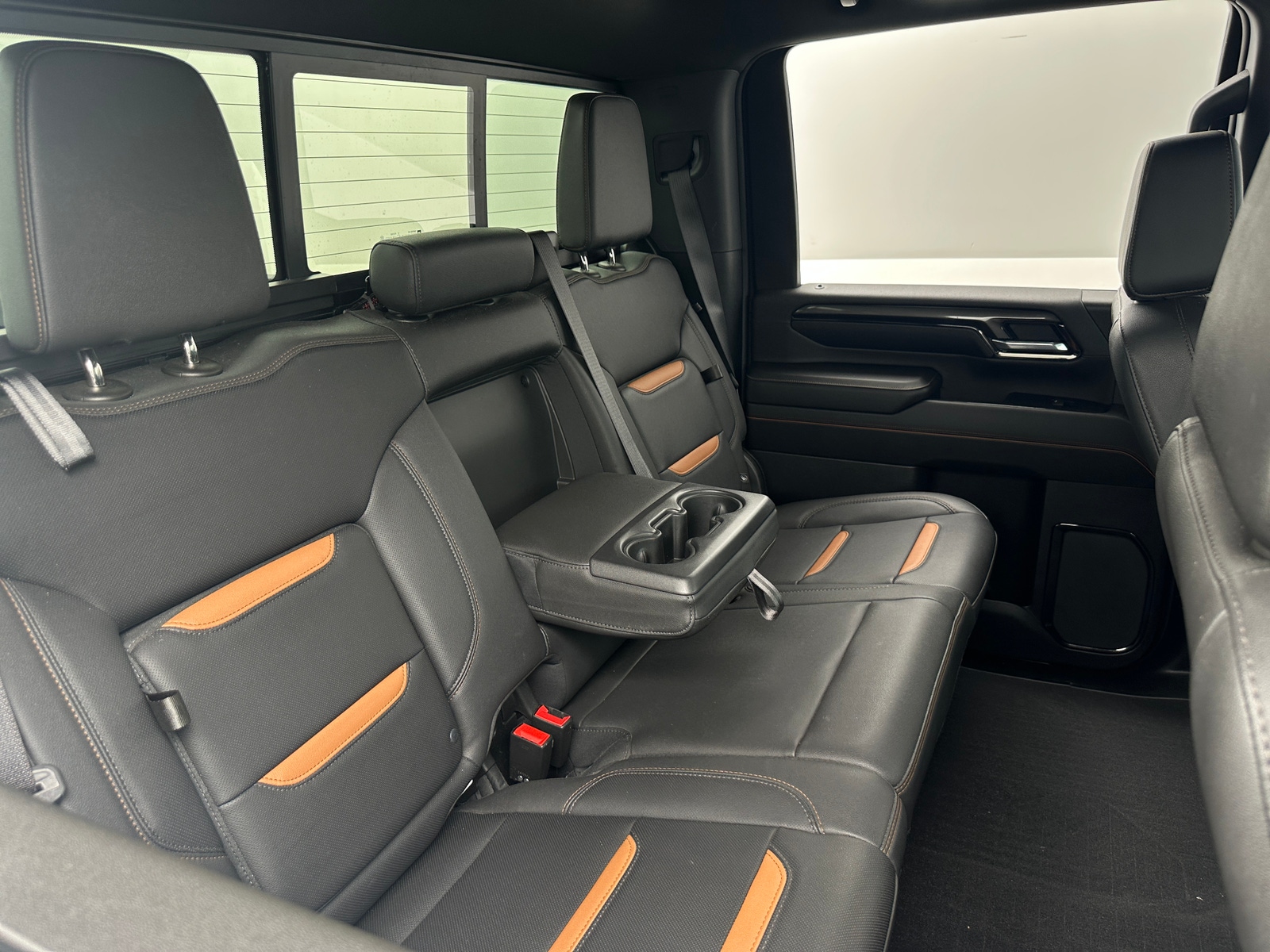 Thumbnail: 2024 GMC Sierra 2500 - 5
