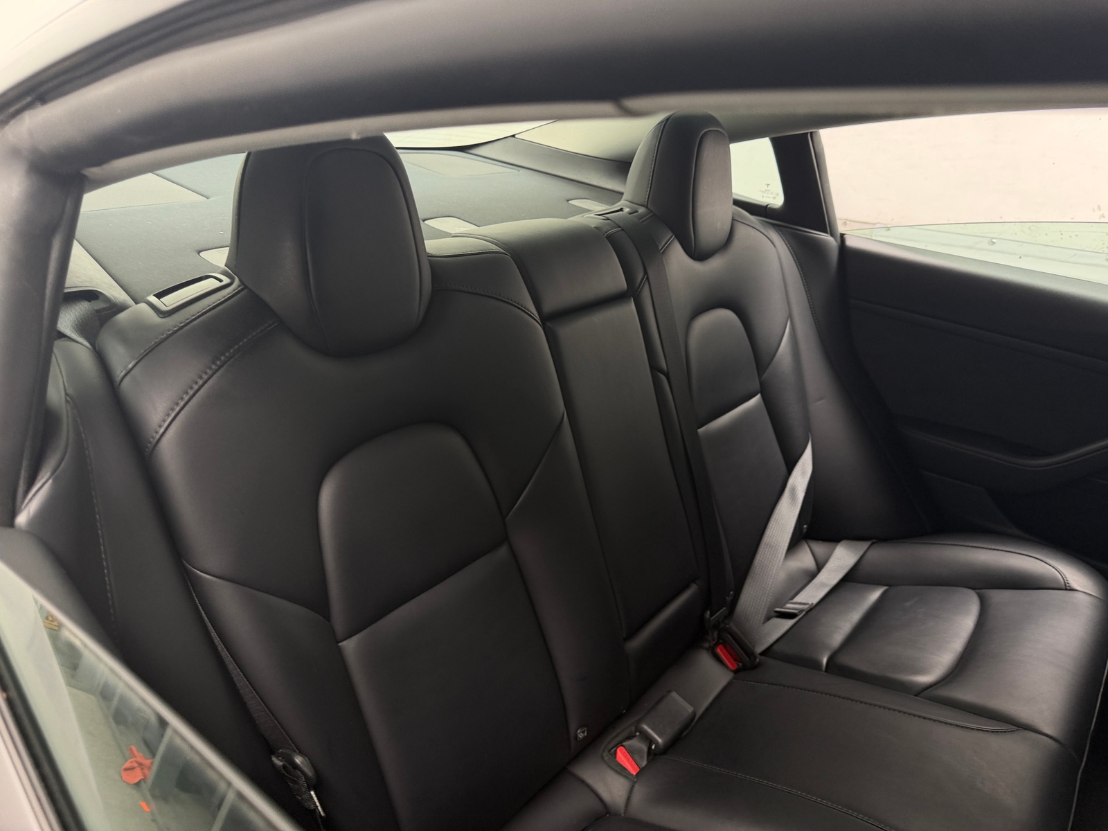Thumbnail: 2022 Tesla Model 3 - 5
