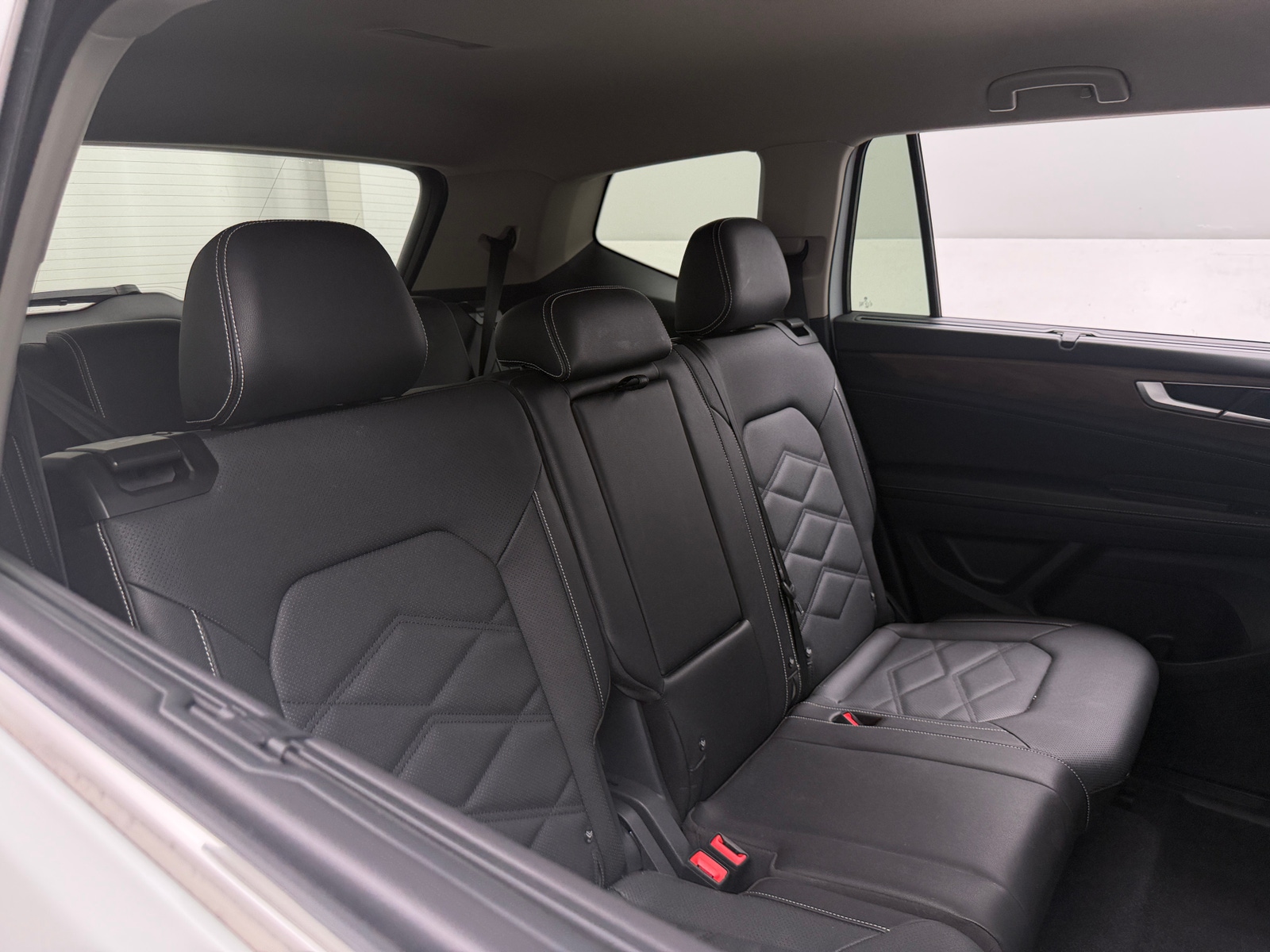 Thumbnail: 2026 Volkswagen Atlas - 5