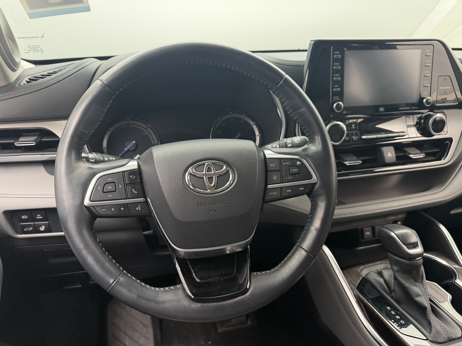 Thumbnail: 2021 Toyota Highlander - 5