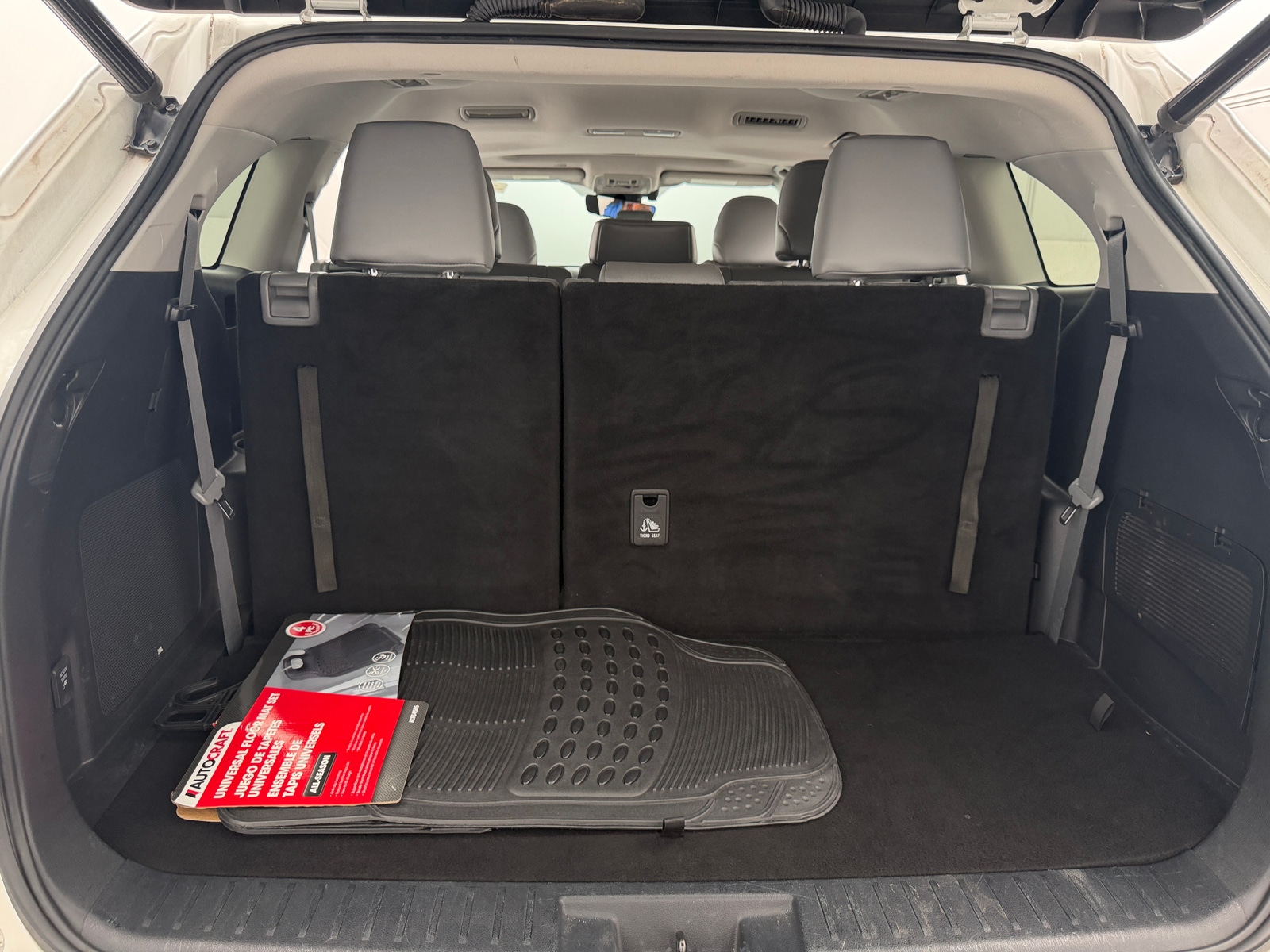 Thumbnail: 2021 Toyota Highlander - 7