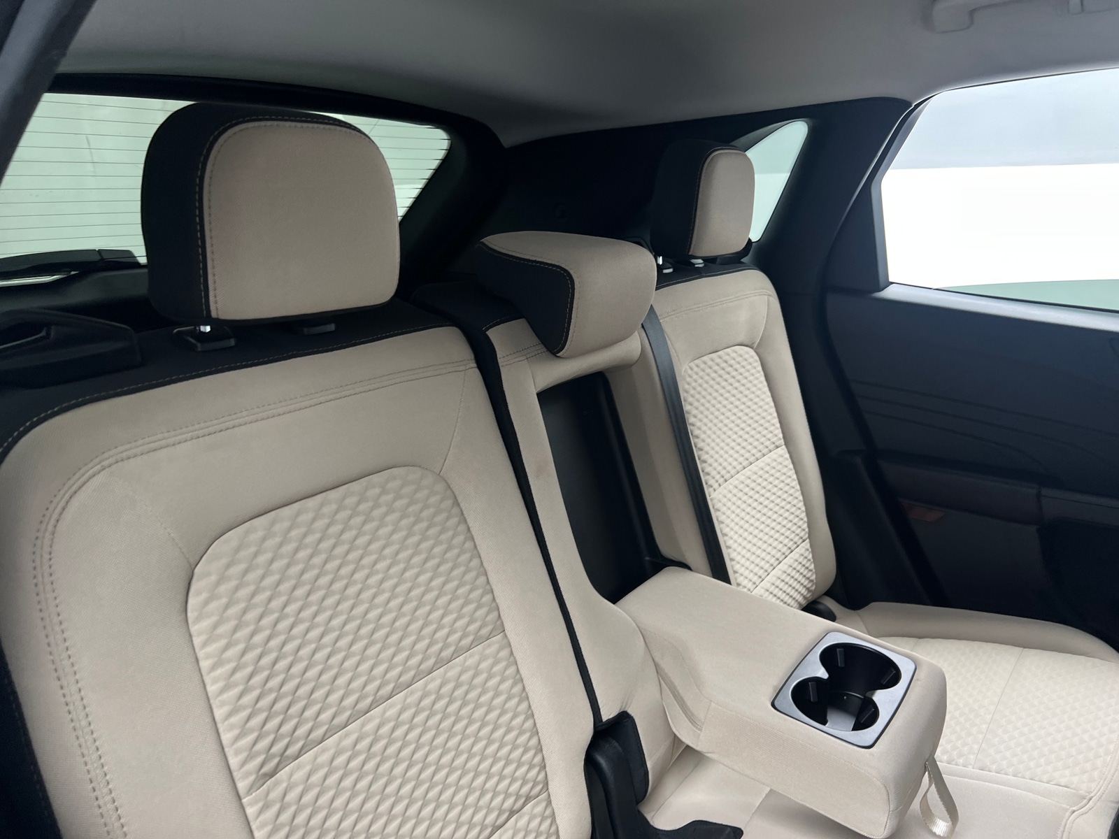 Thumbnail: 2021 Ford Escape - 6