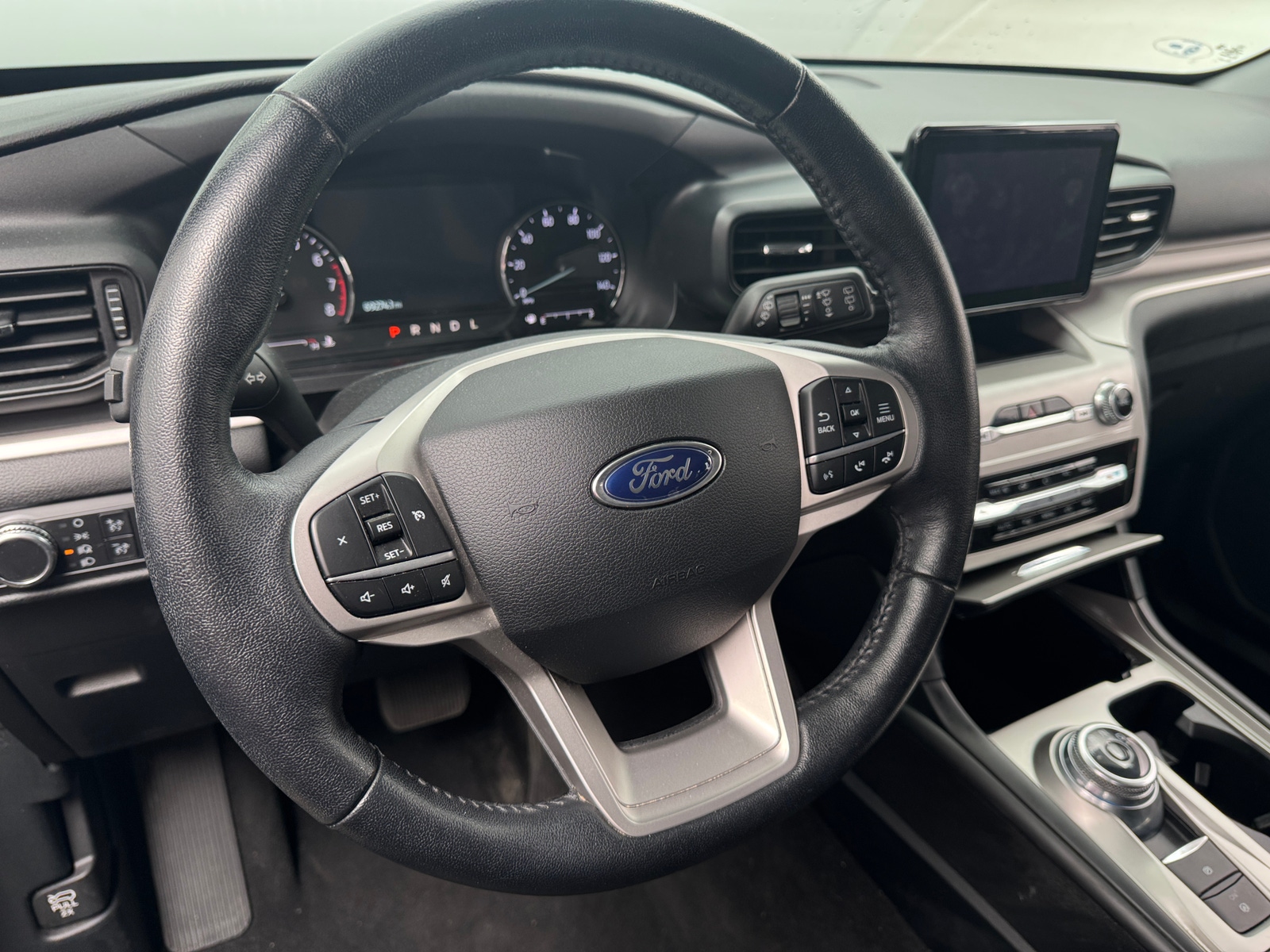 Thumbnail: 2021 Ford Explorer - 5