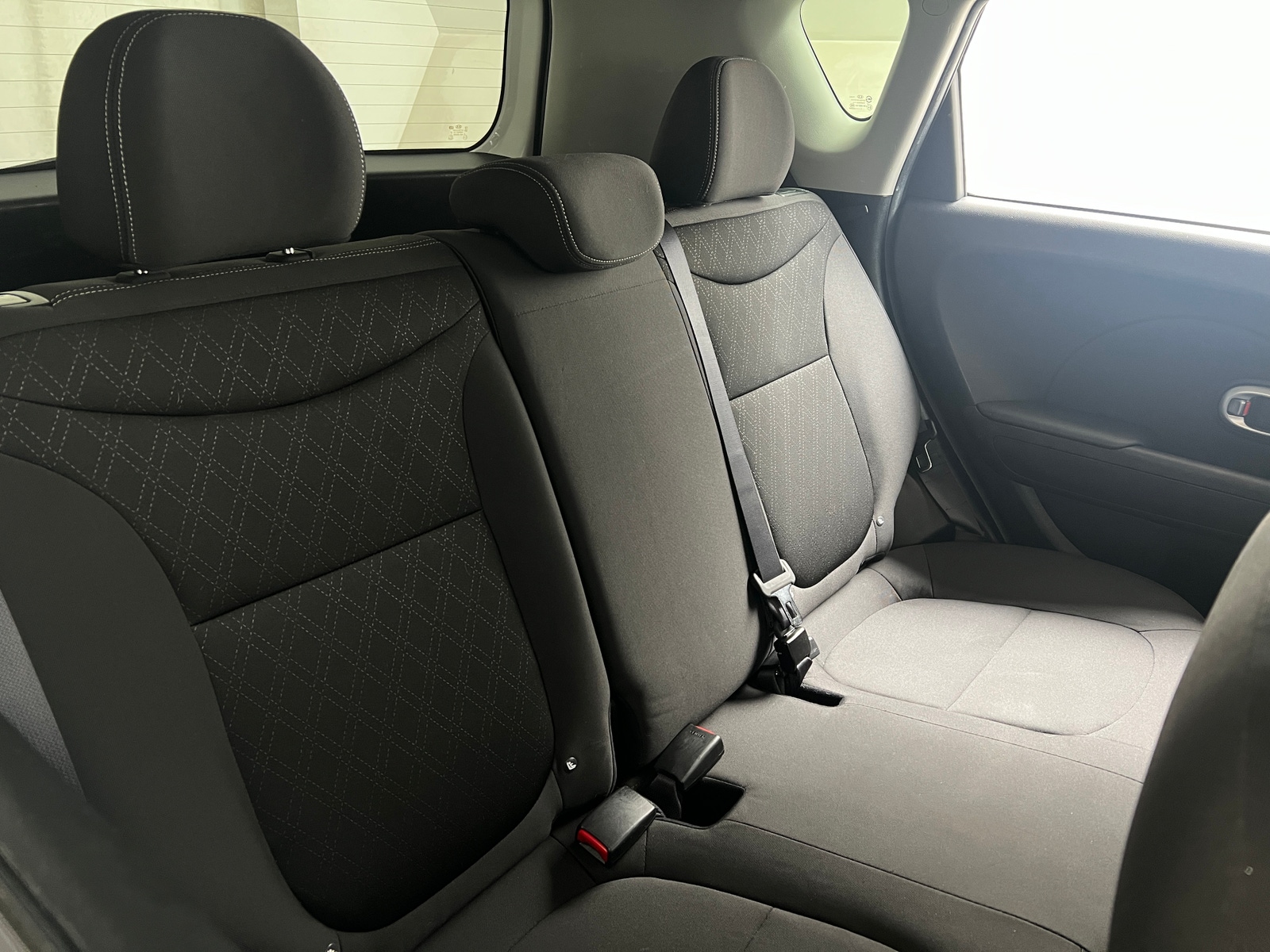 Thumbnail: 2015 Kia Soul - 6