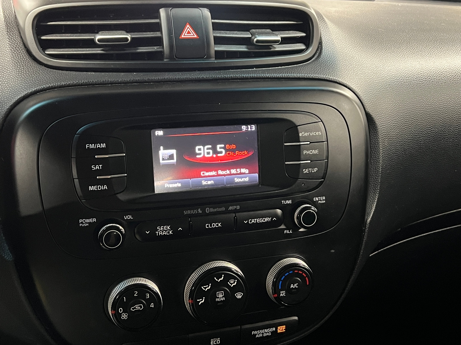 Thumbnail: 2015 Kia Soul - 4