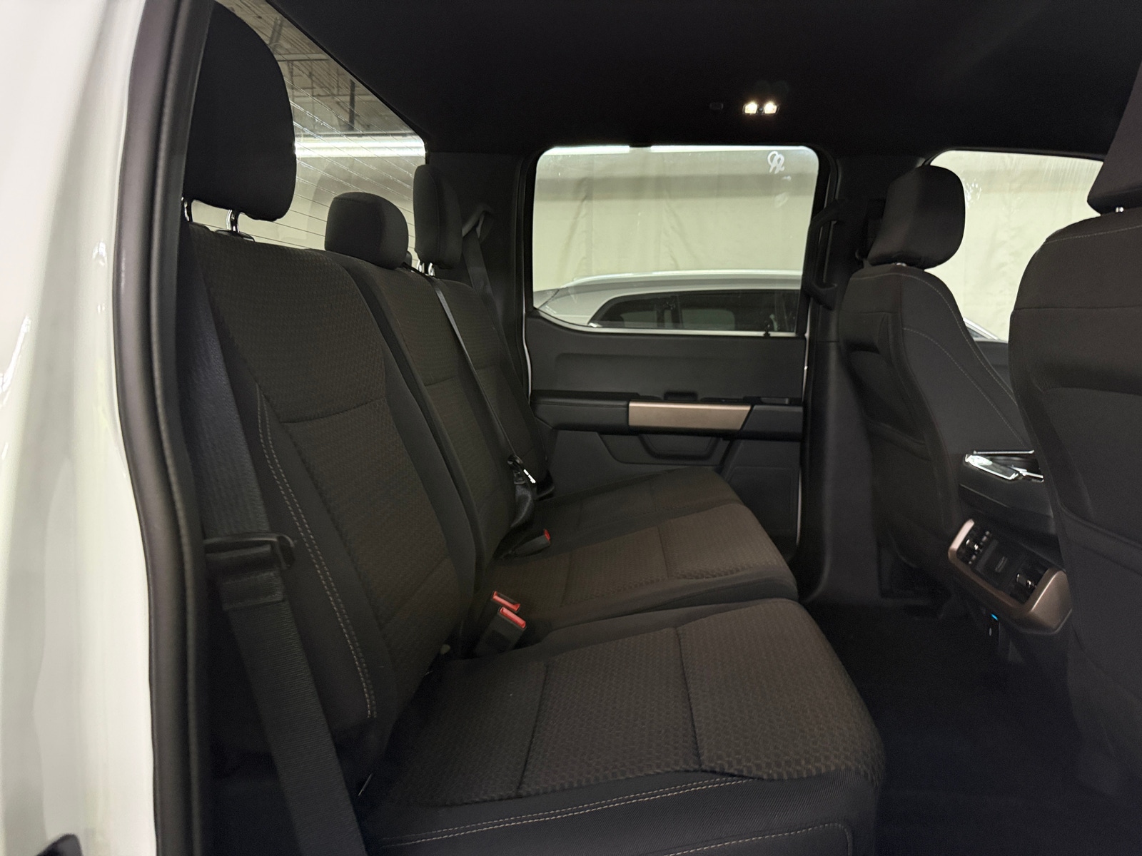 Thumbnail: 2025 Ford Econoline - 6