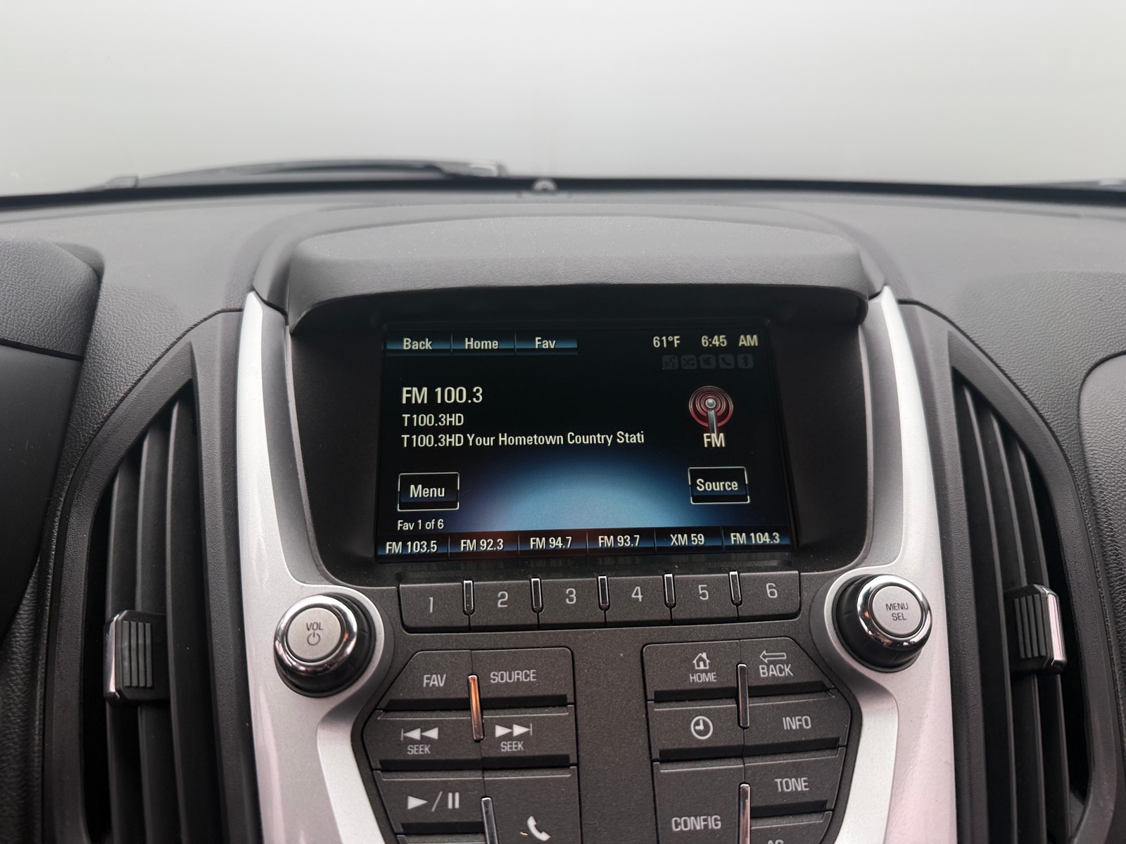 Thumbnail: 2017 Chevrolet Equinox - 4