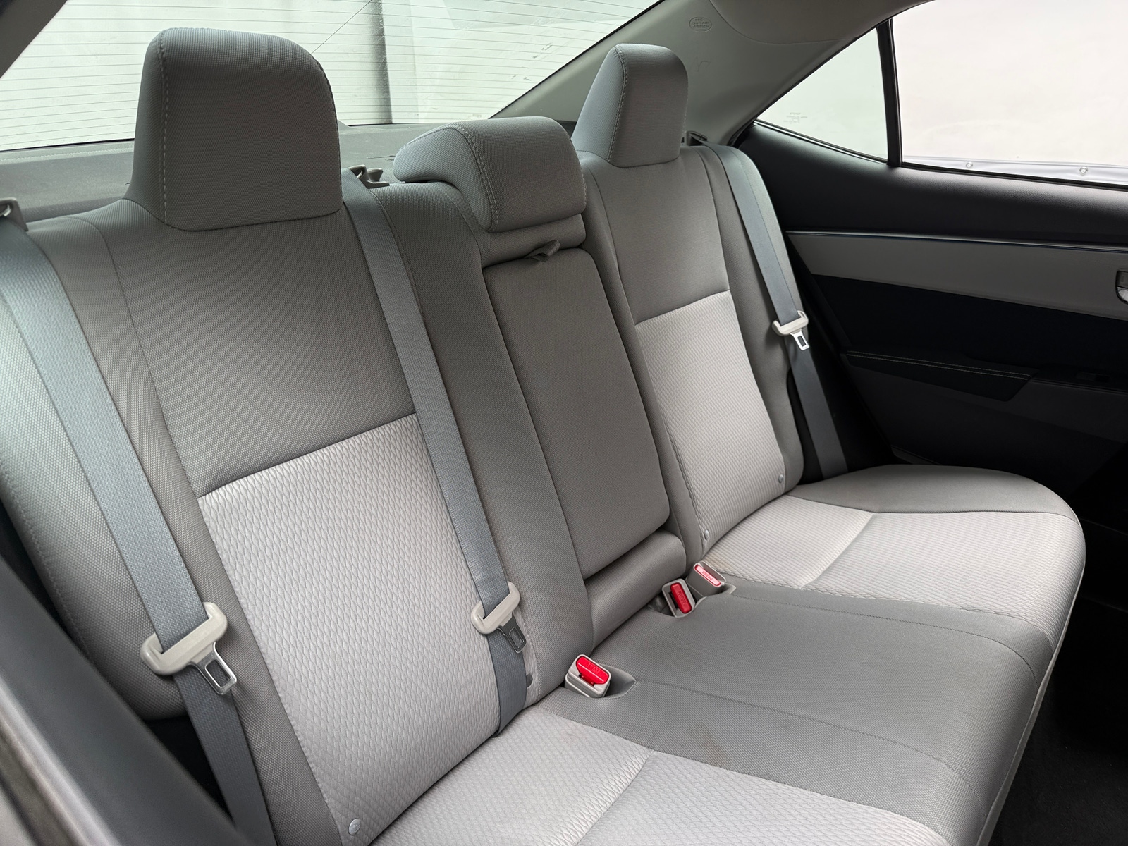 Thumbnail: 2015 Toyota Corolla - 6