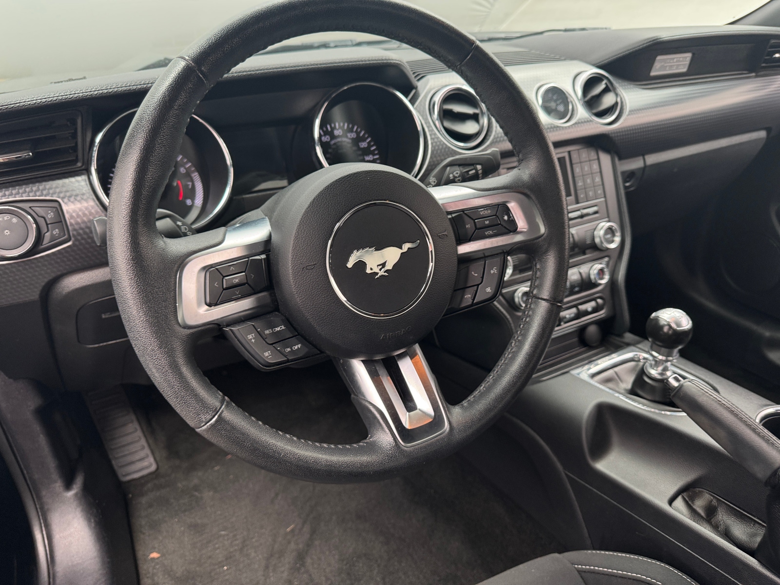 Thumbnail: 2017 Ford Mustang - 4