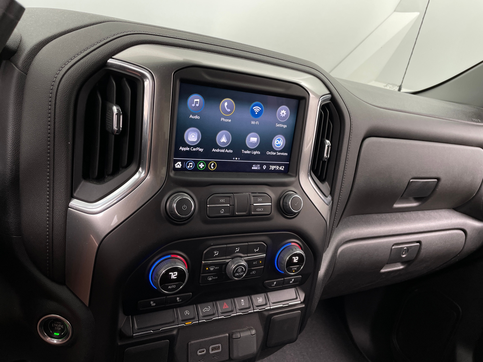 Thumbnail: 2022 Chevrolet Silverado 1500 - 4