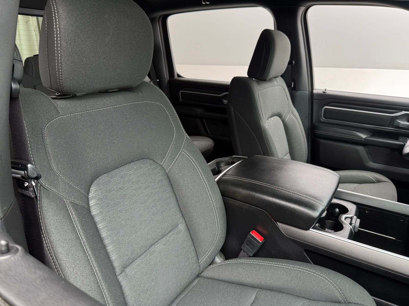 Thumbnail: 2025 RAM 1500 - 2