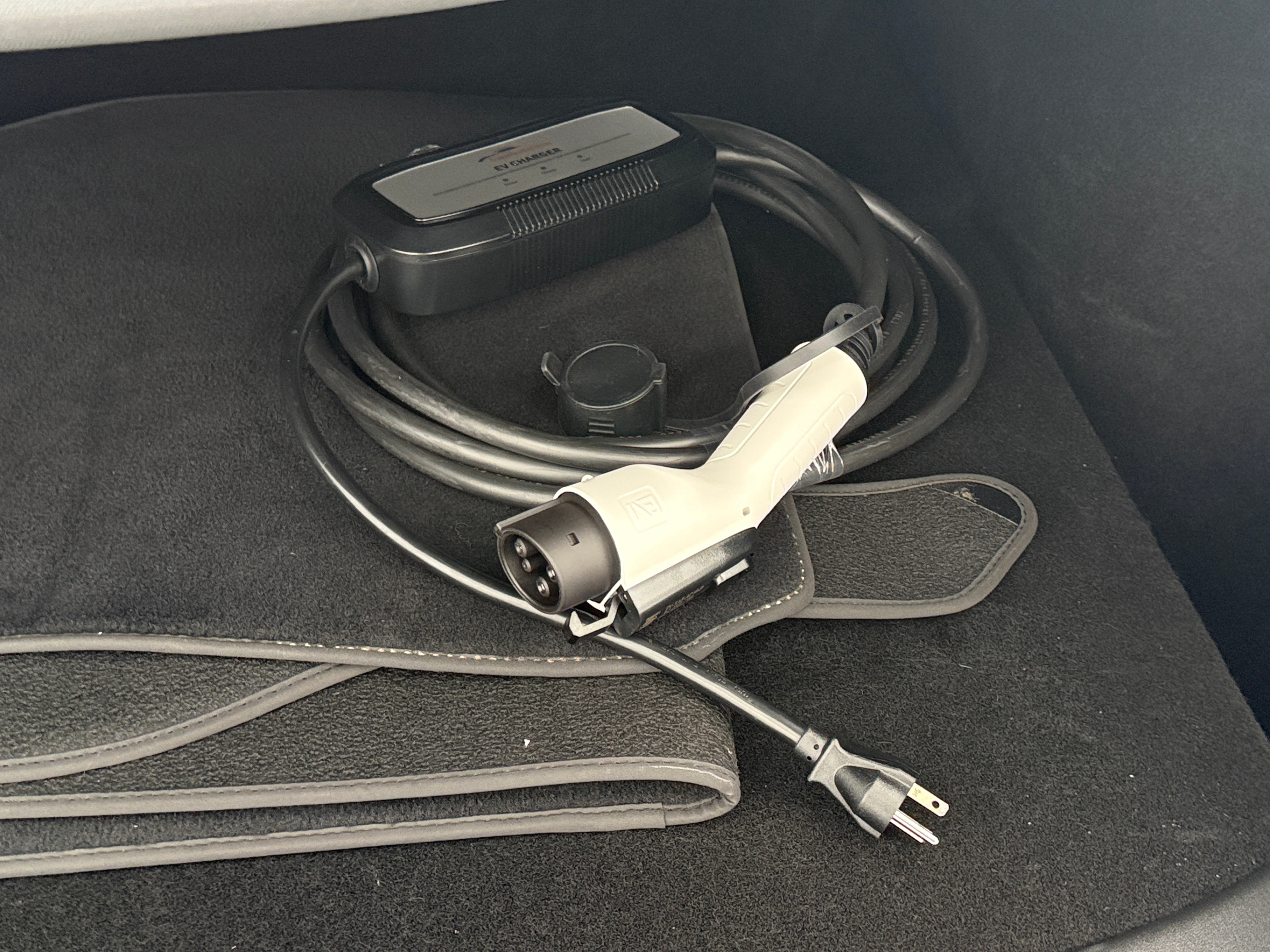 Used 2023 Tesla Model Y Long Range with VIN 7SAYGDEE5PF780098 for sale in Auburn, WA