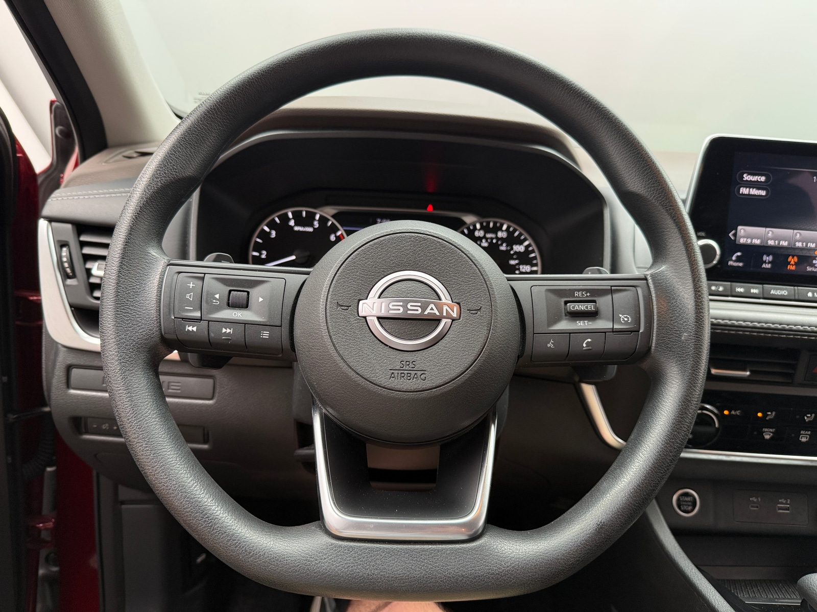 Thumbnail: 2023 Nissan Rogue - 5