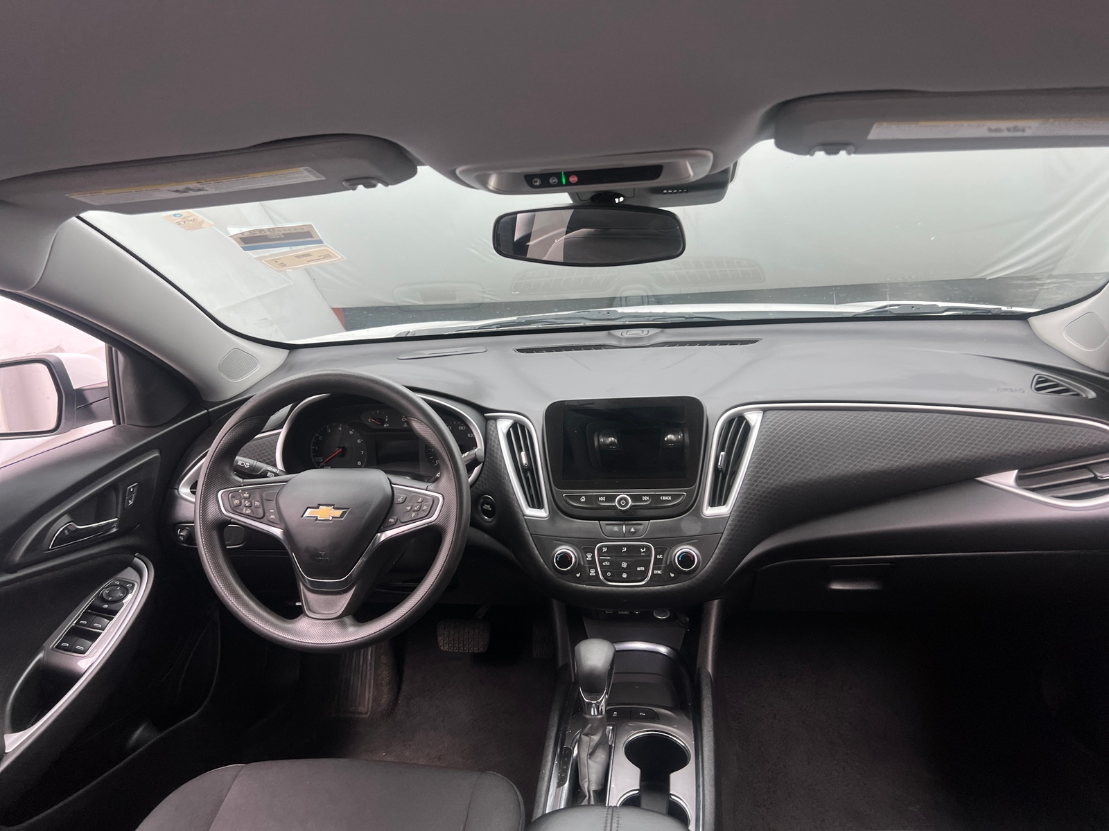 Thumbnail: 2024 Chevrolet Malibu - 3