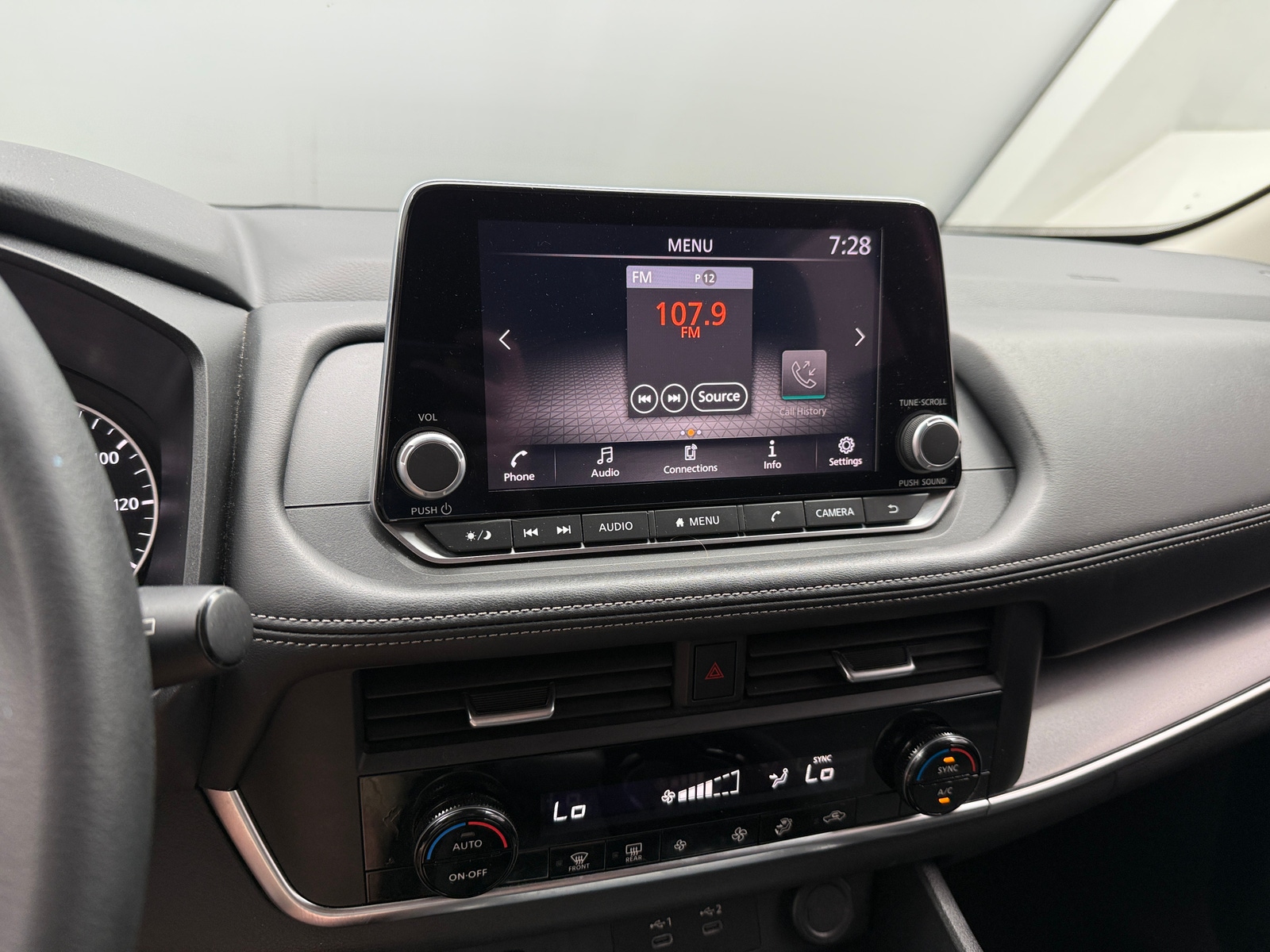 Thumbnail: 2024 Nissan Rogue - 4