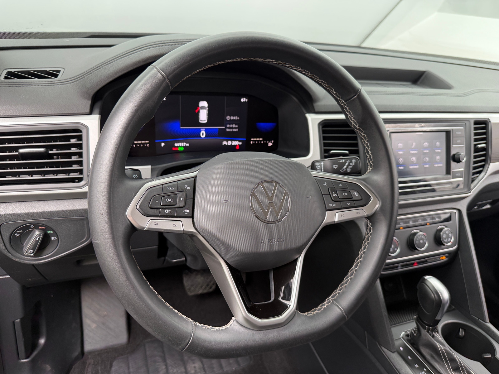 Thumbnail: 2022 Volkswagen Atlas - 4