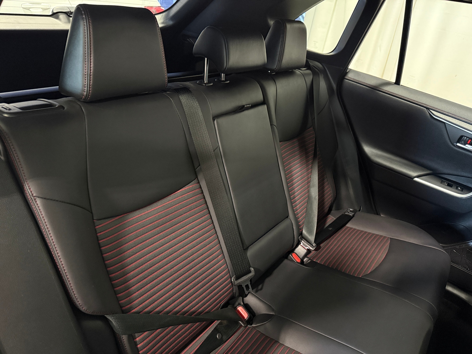 Thumbnail: 2023 Toyota RAV4 - 6