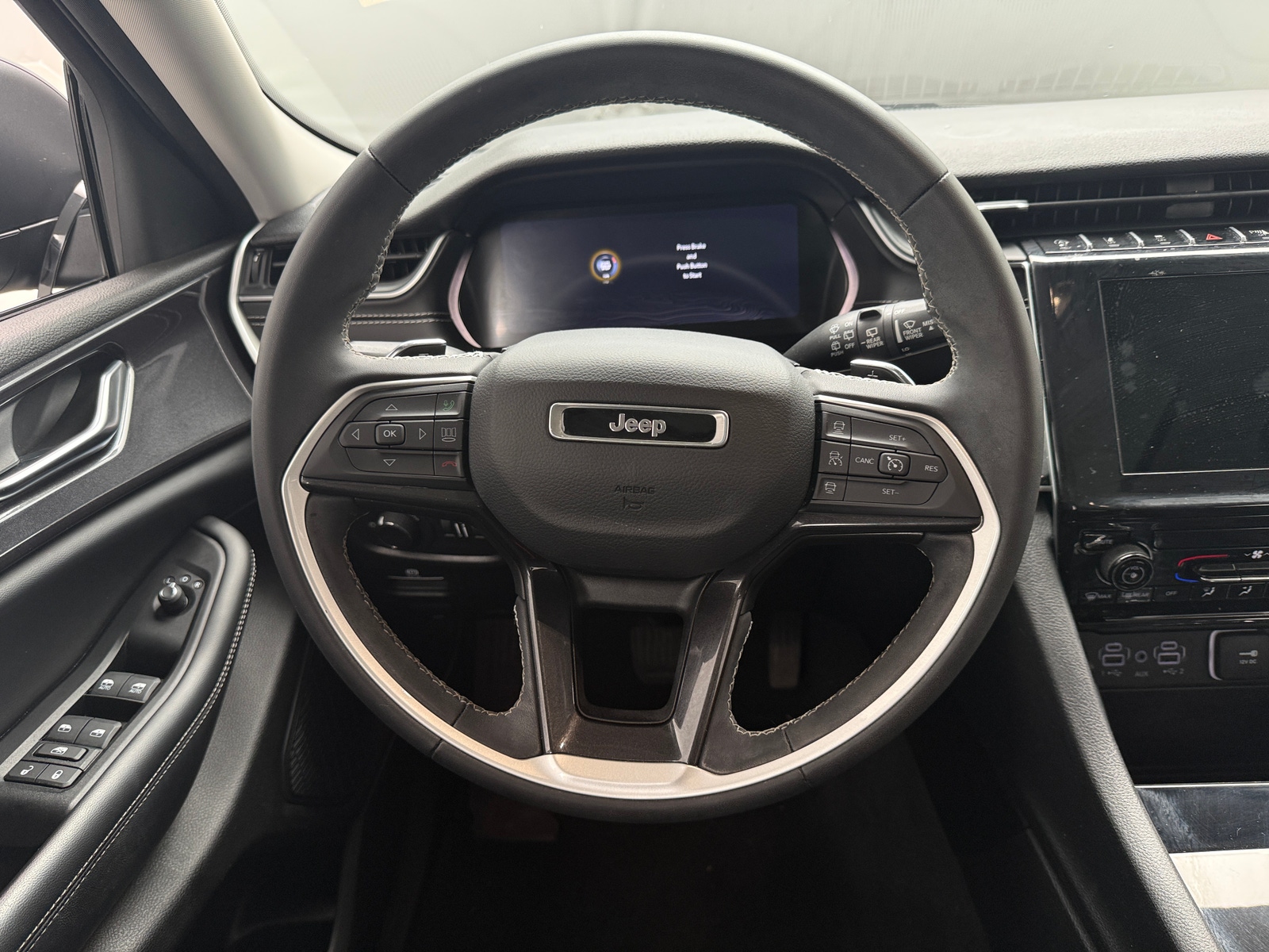 Thumbnail: 2023 Jeep Grand Cherokee - 5