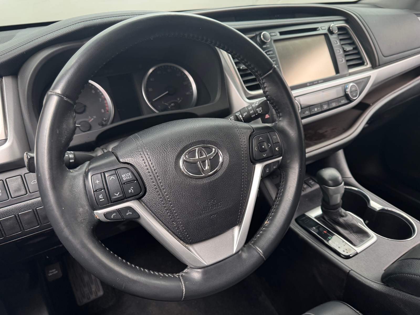 Thumbnail: 2019 Toyota Highlander - 5
