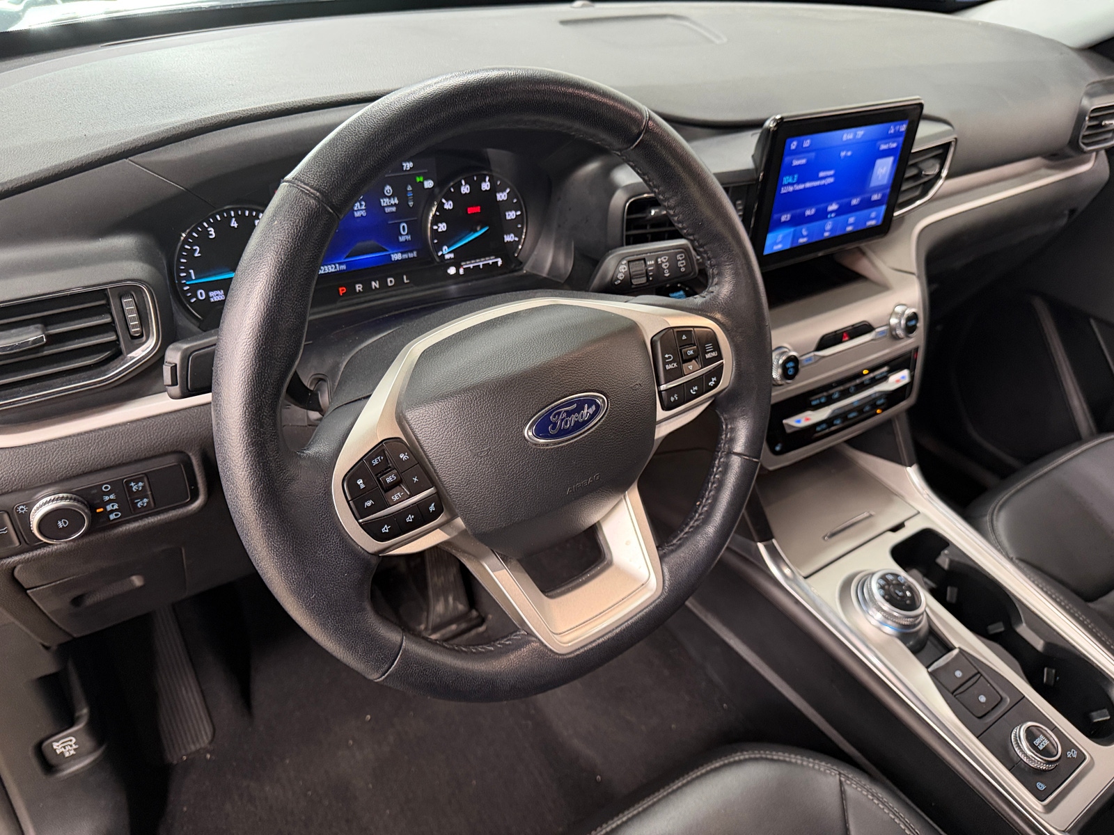 Thumbnail: 2022 Ford Explorer - 4