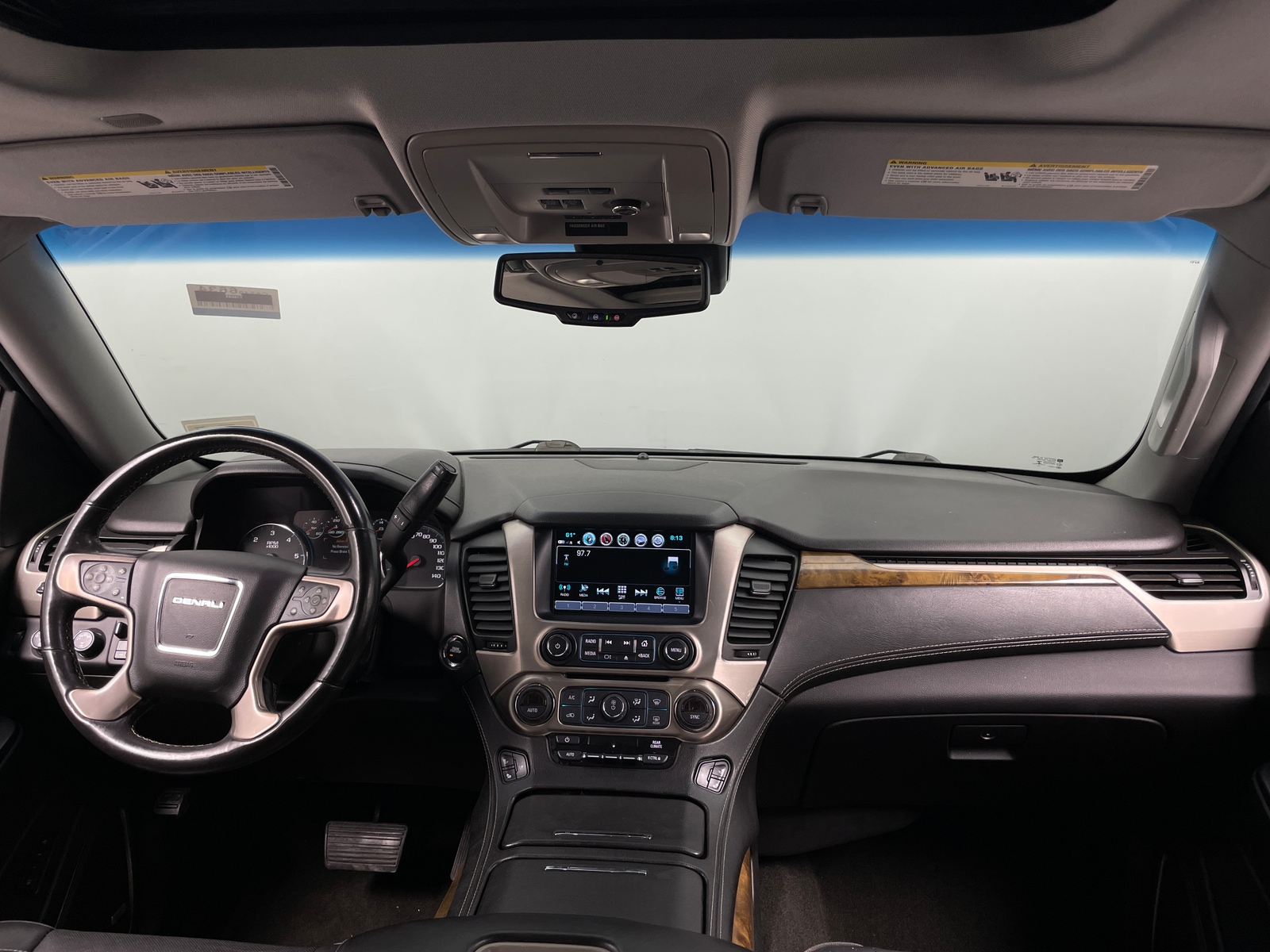 Thumbnail: 2017 GMC Yukon - 2