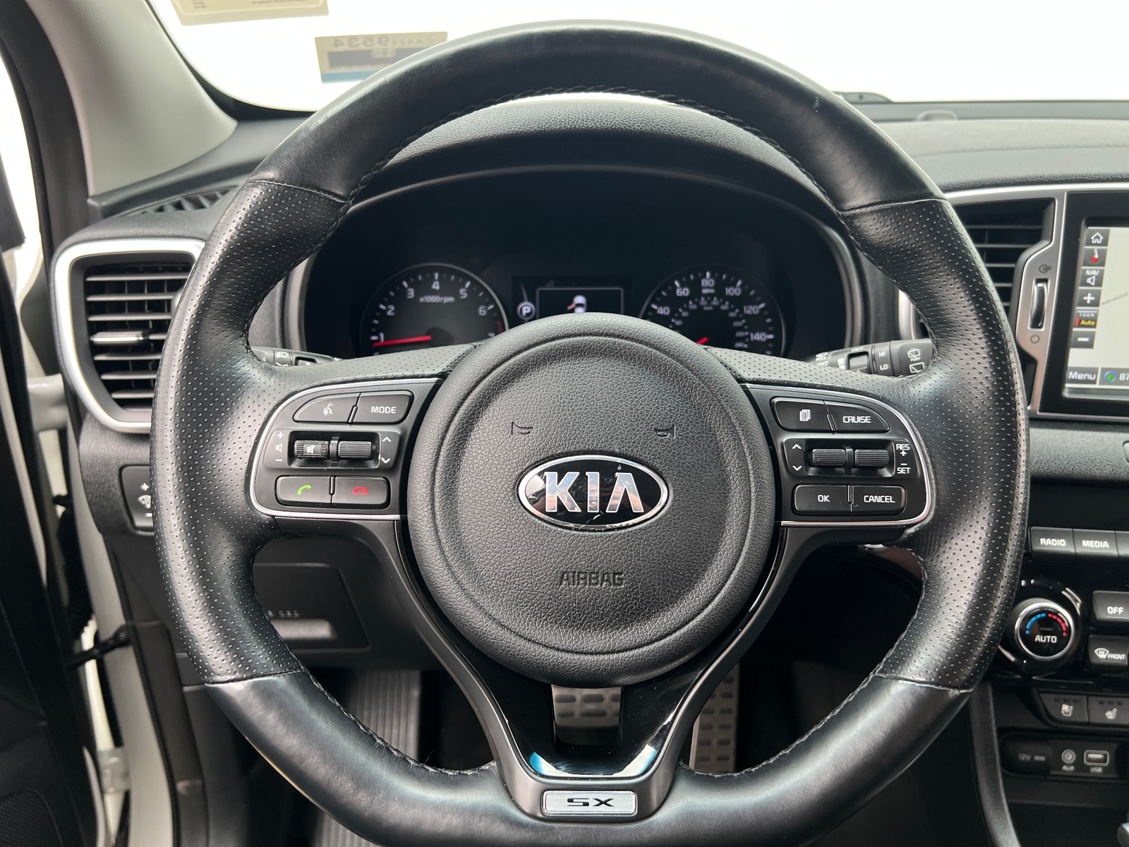 Thumbnail: 2019 Kia Sportage - 4