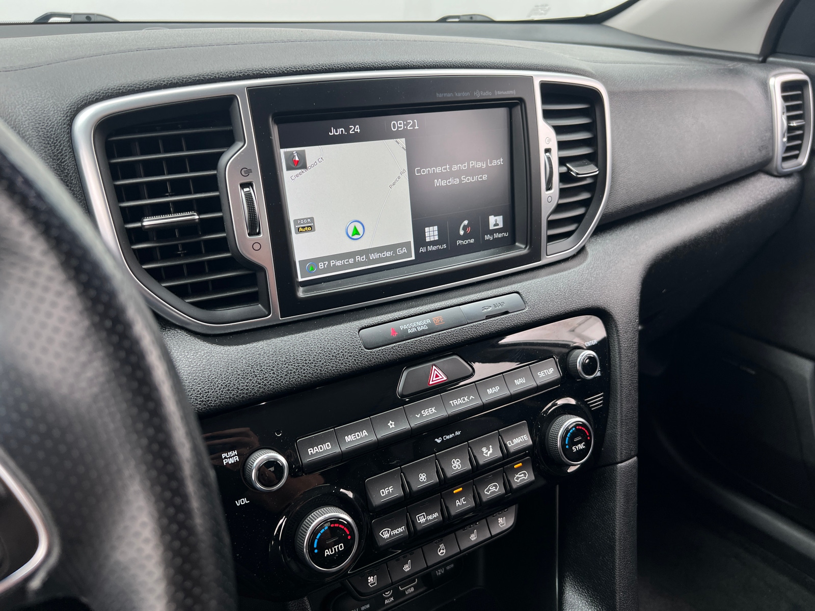 Thumbnail: 2019 Kia Sportage - 3