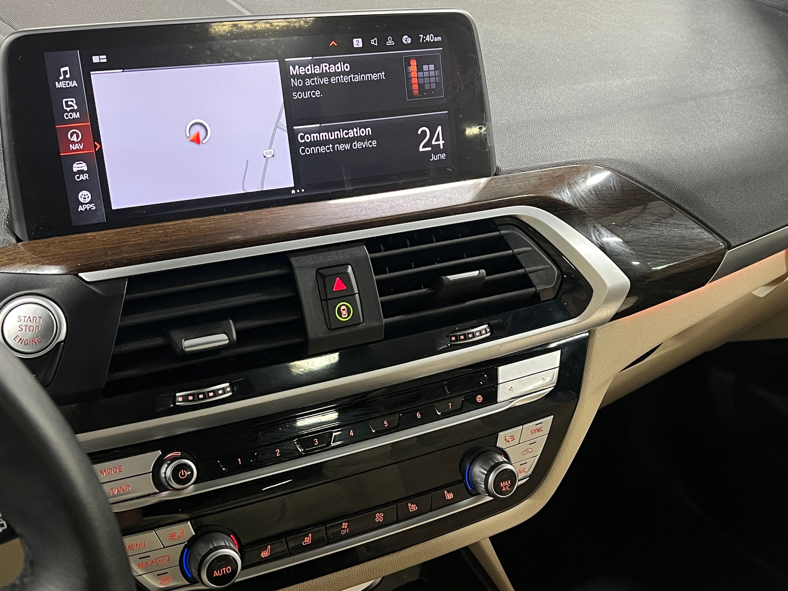 Thumbnail: 2021 BMW X3 - 3