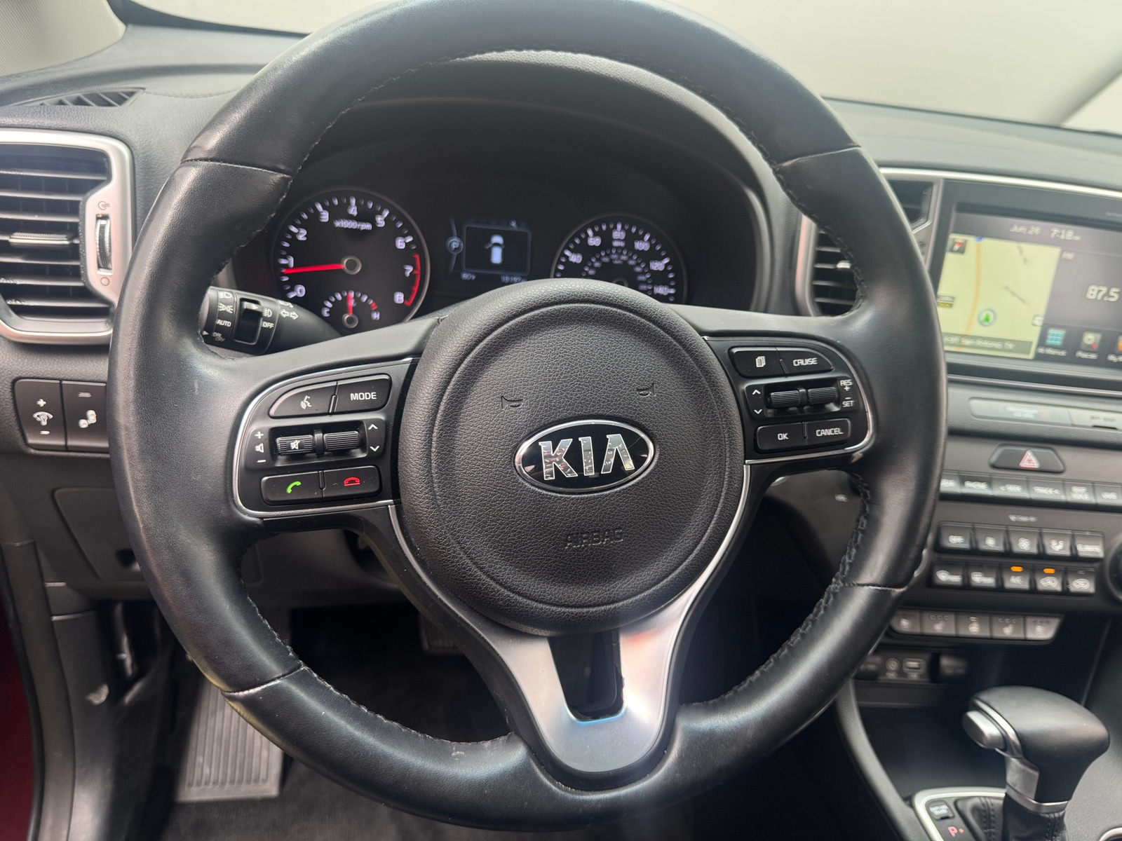 Thumbnail: 2017 Kia Sportage - 4