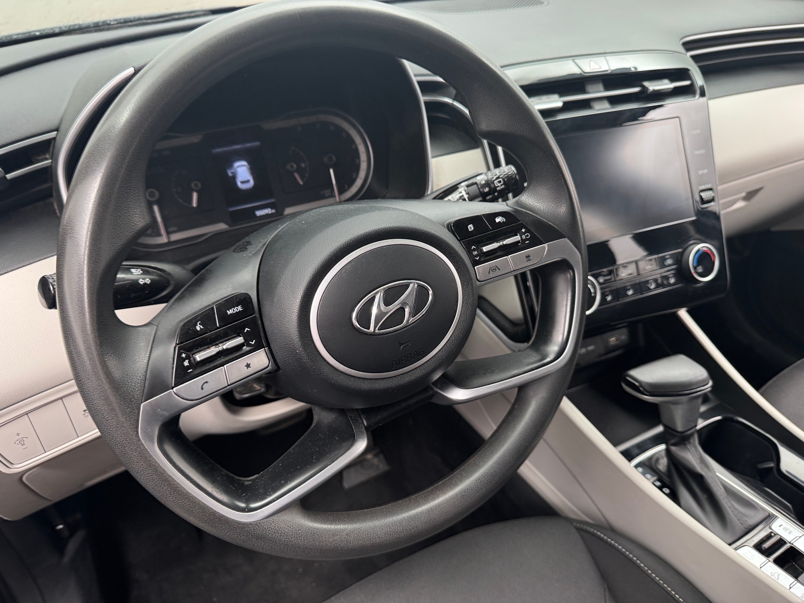 Thumbnail: 2022 Hyundai Tucson - 5