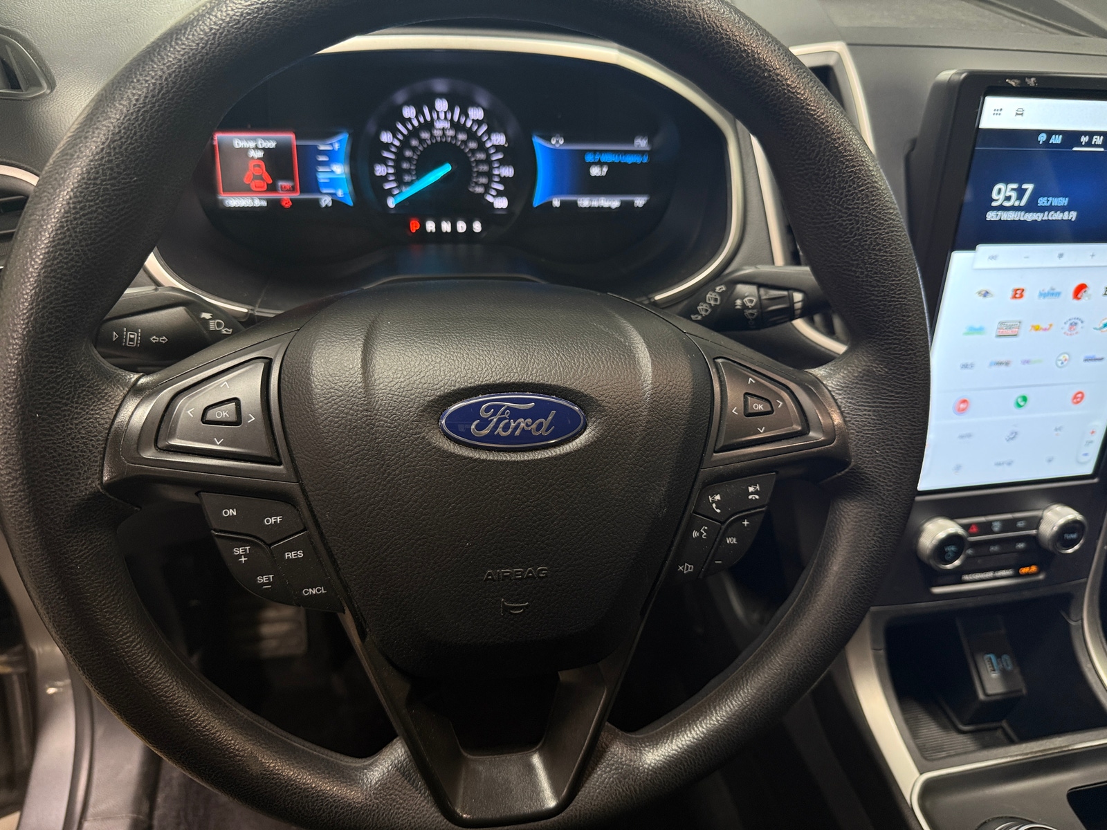 Thumbnail: 2021 Ford Edge - 5